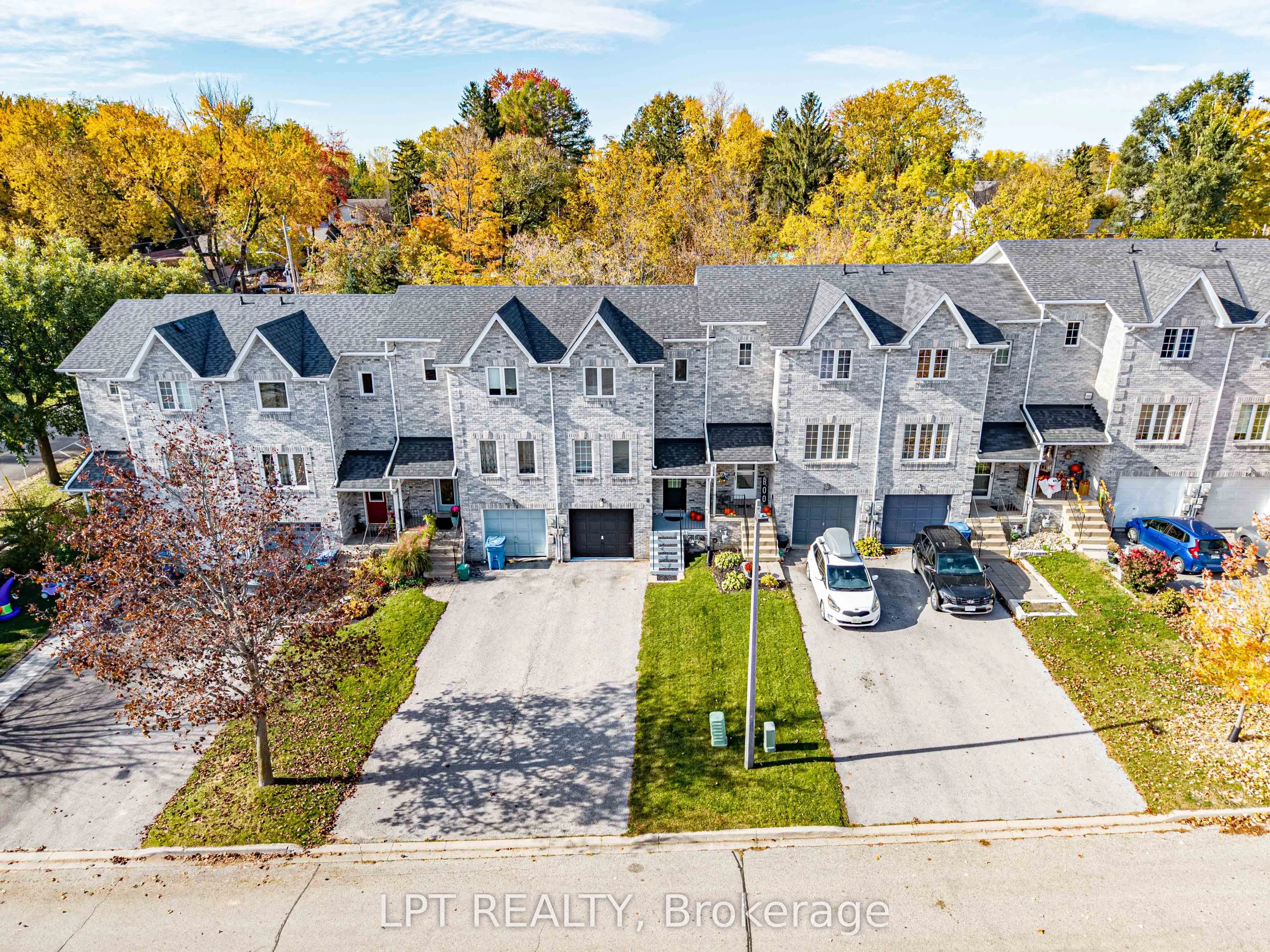 8 Hattie Court