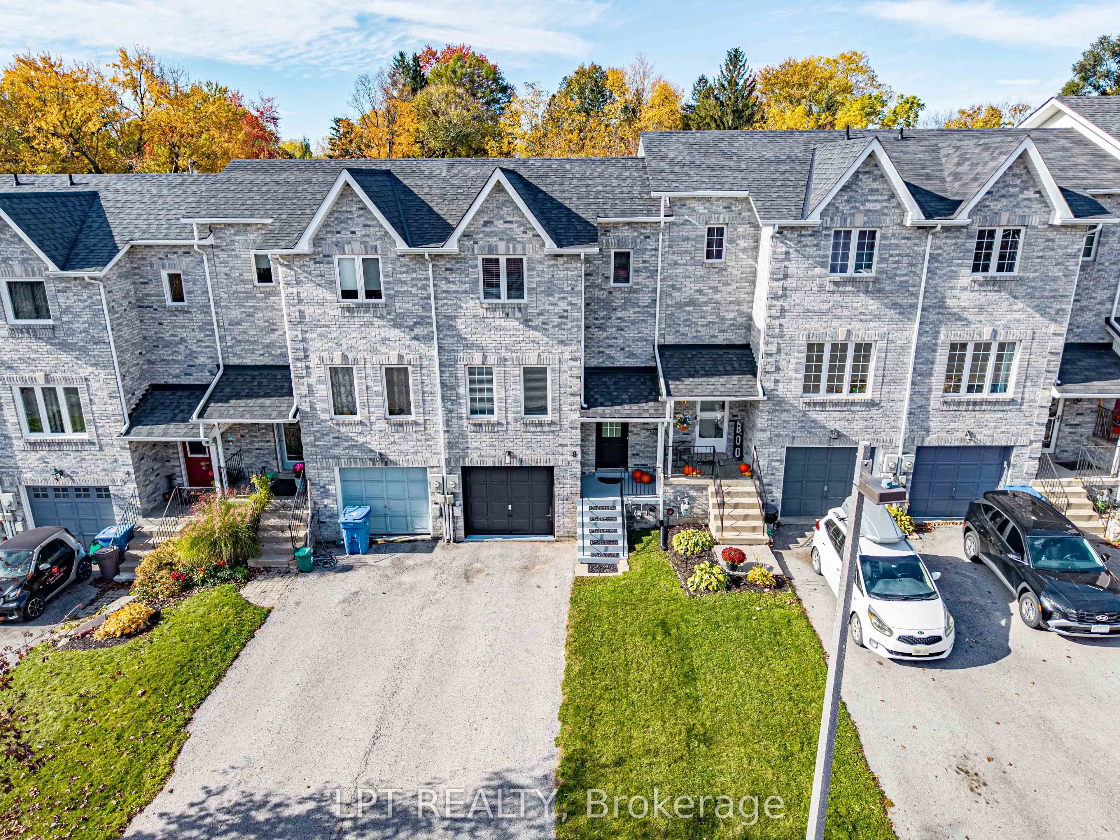 8 Hattie Court