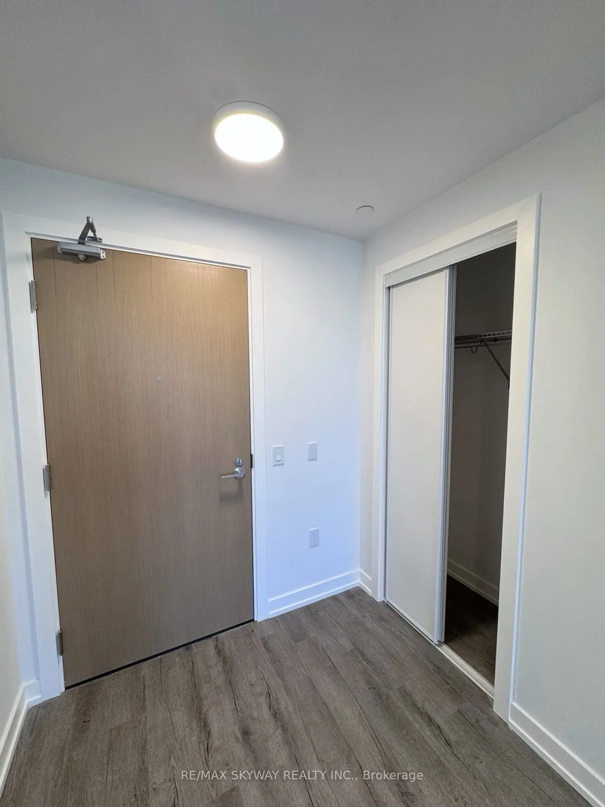 21 Meadowdale Road #903