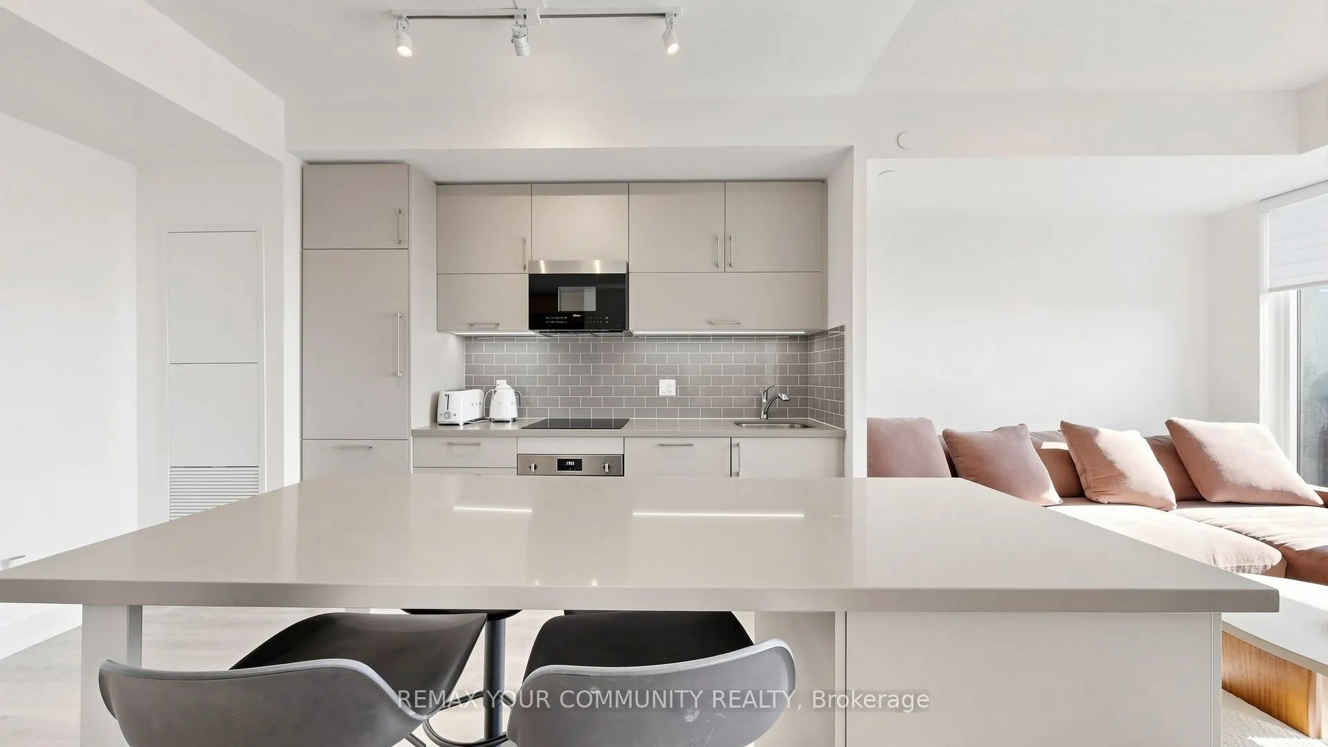 56 Andre De Grasse Street #2621