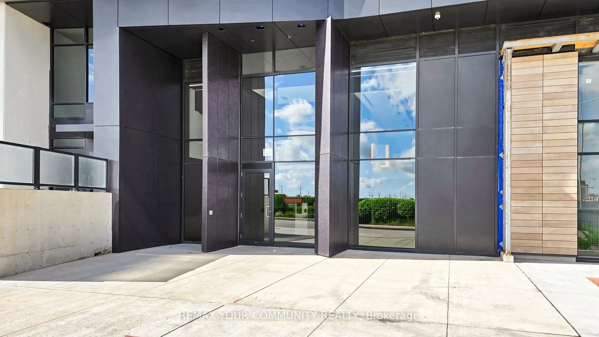 56 Andre De Grasse Street #2621
