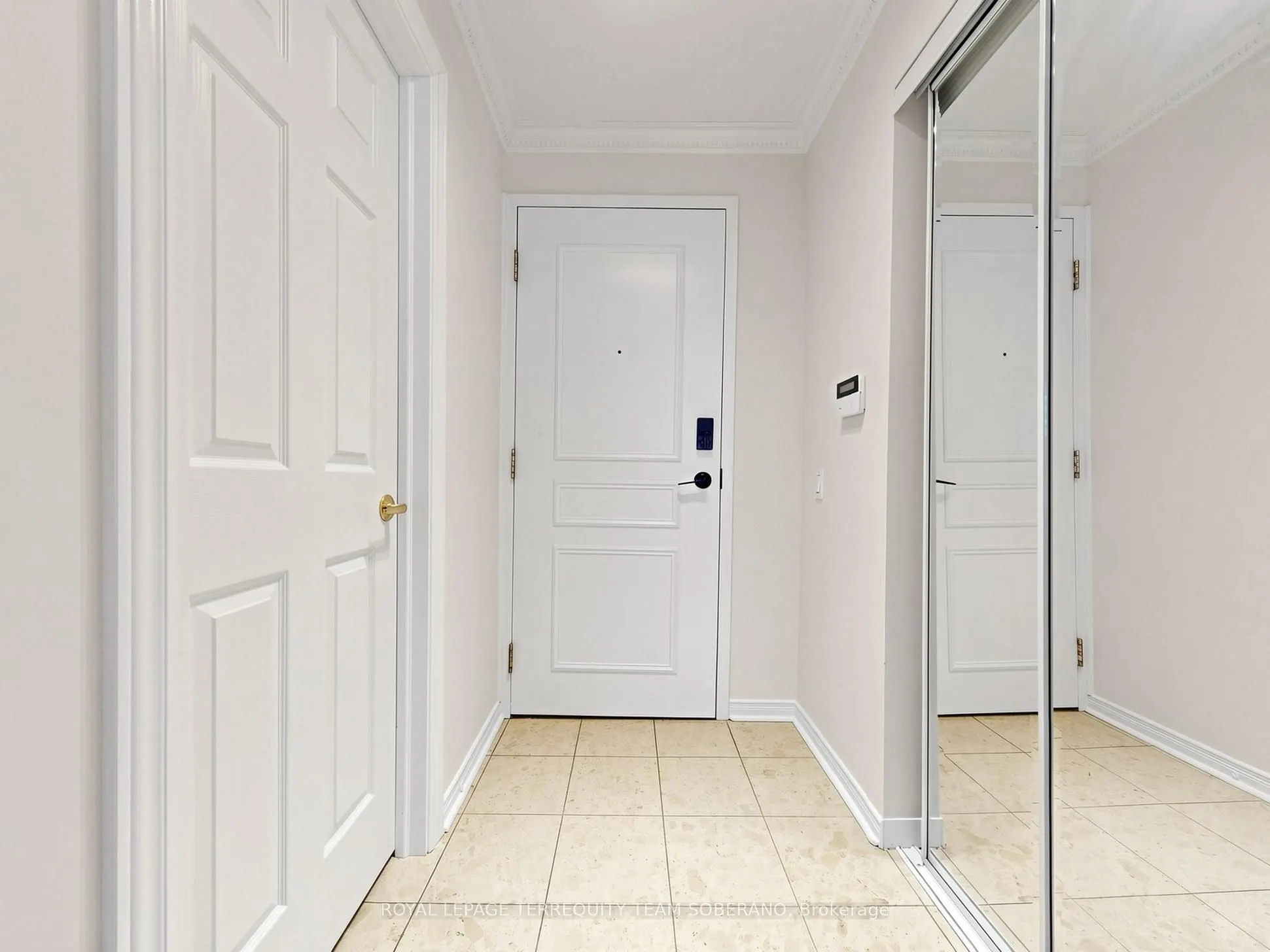 9 Northern Heights Drive #104