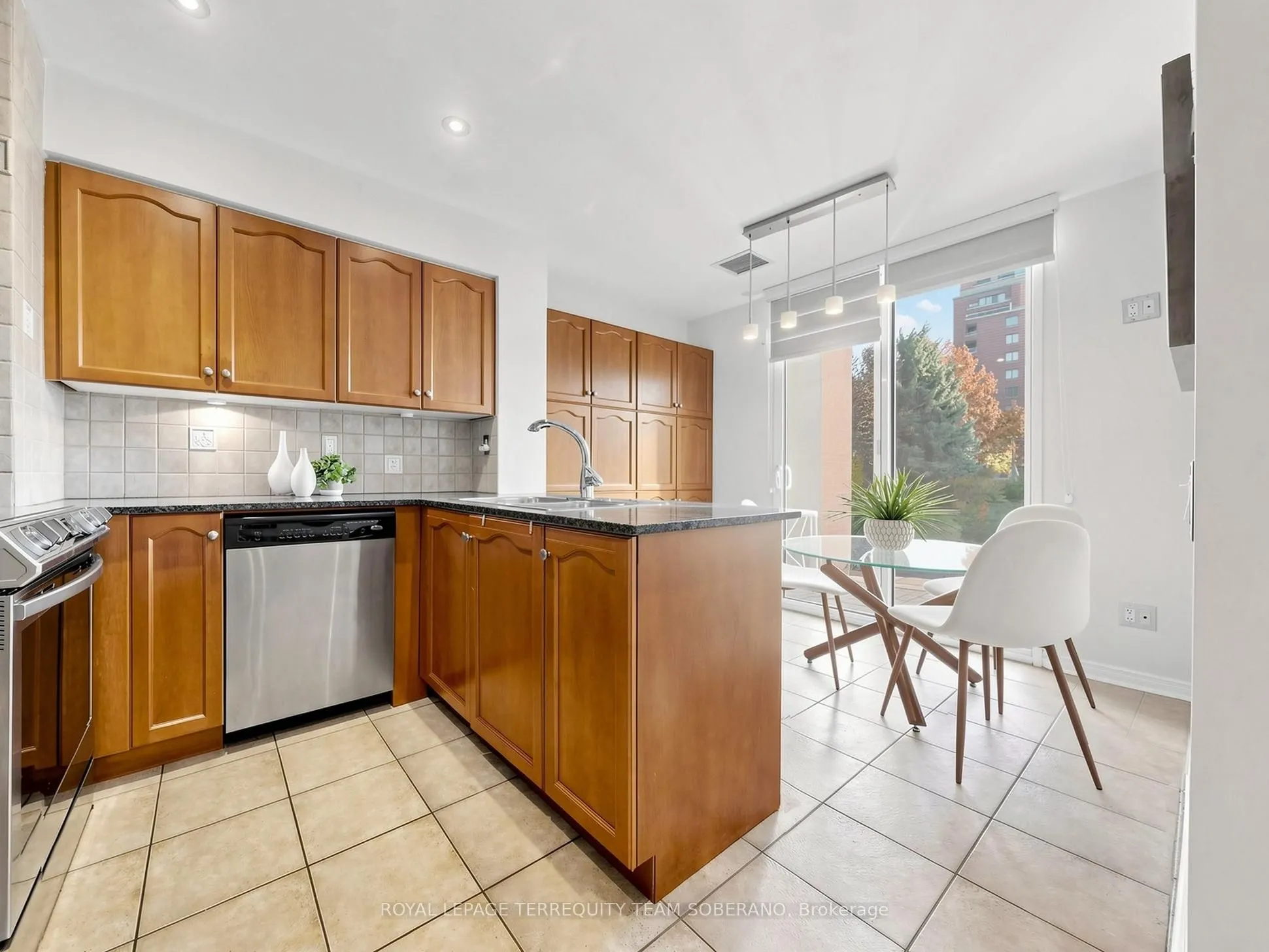 9 Northern Heights Drive #104