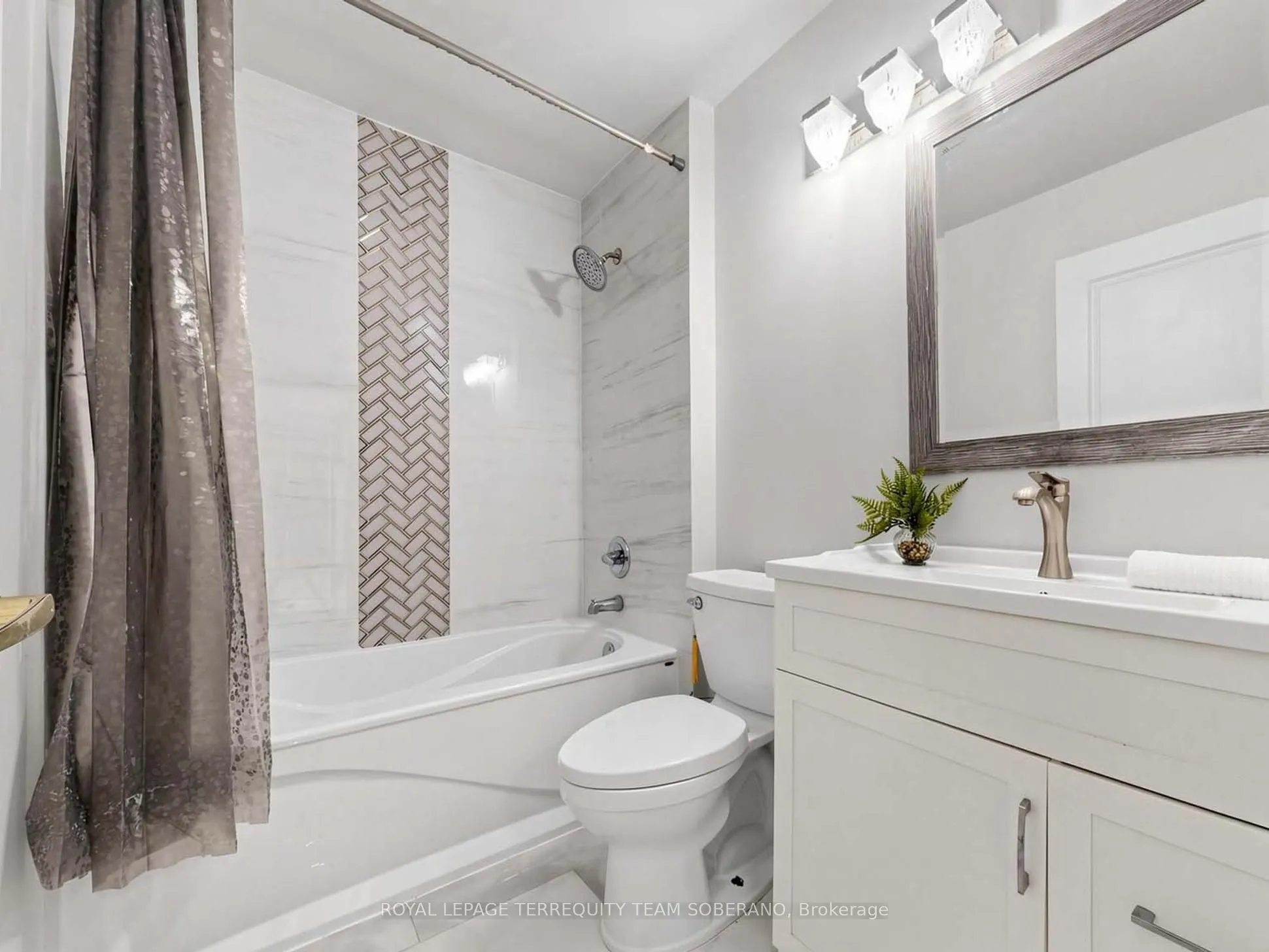 9 Northern Heights Drive #104