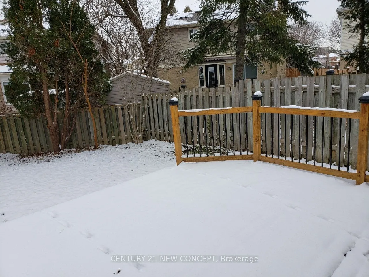 22 Gilmore Crescent