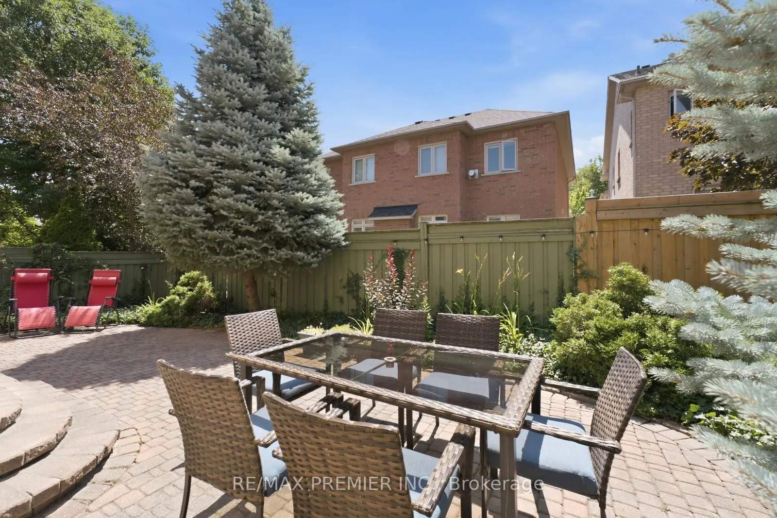 63 Summeridge Drive