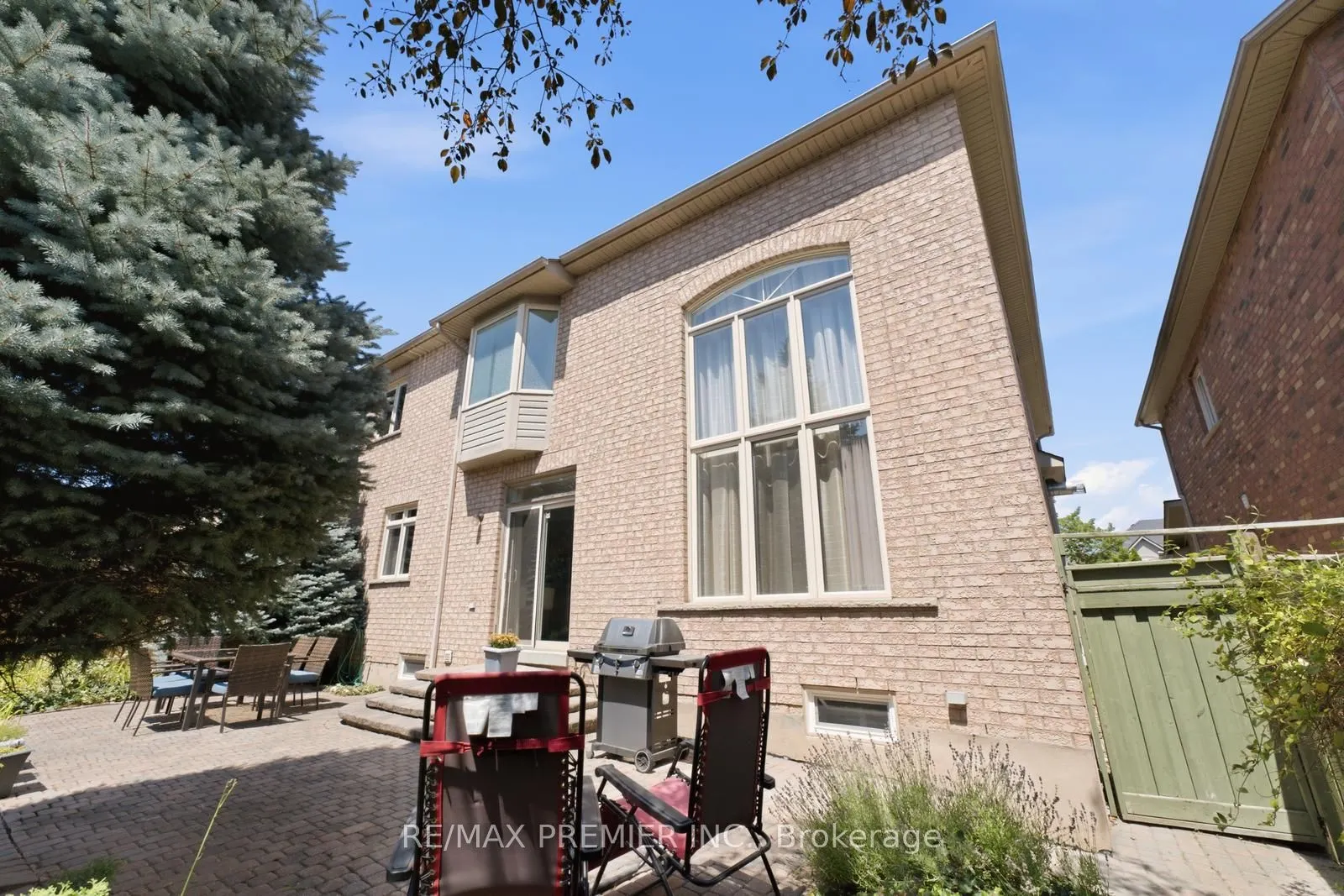 63 Summeridge Drive