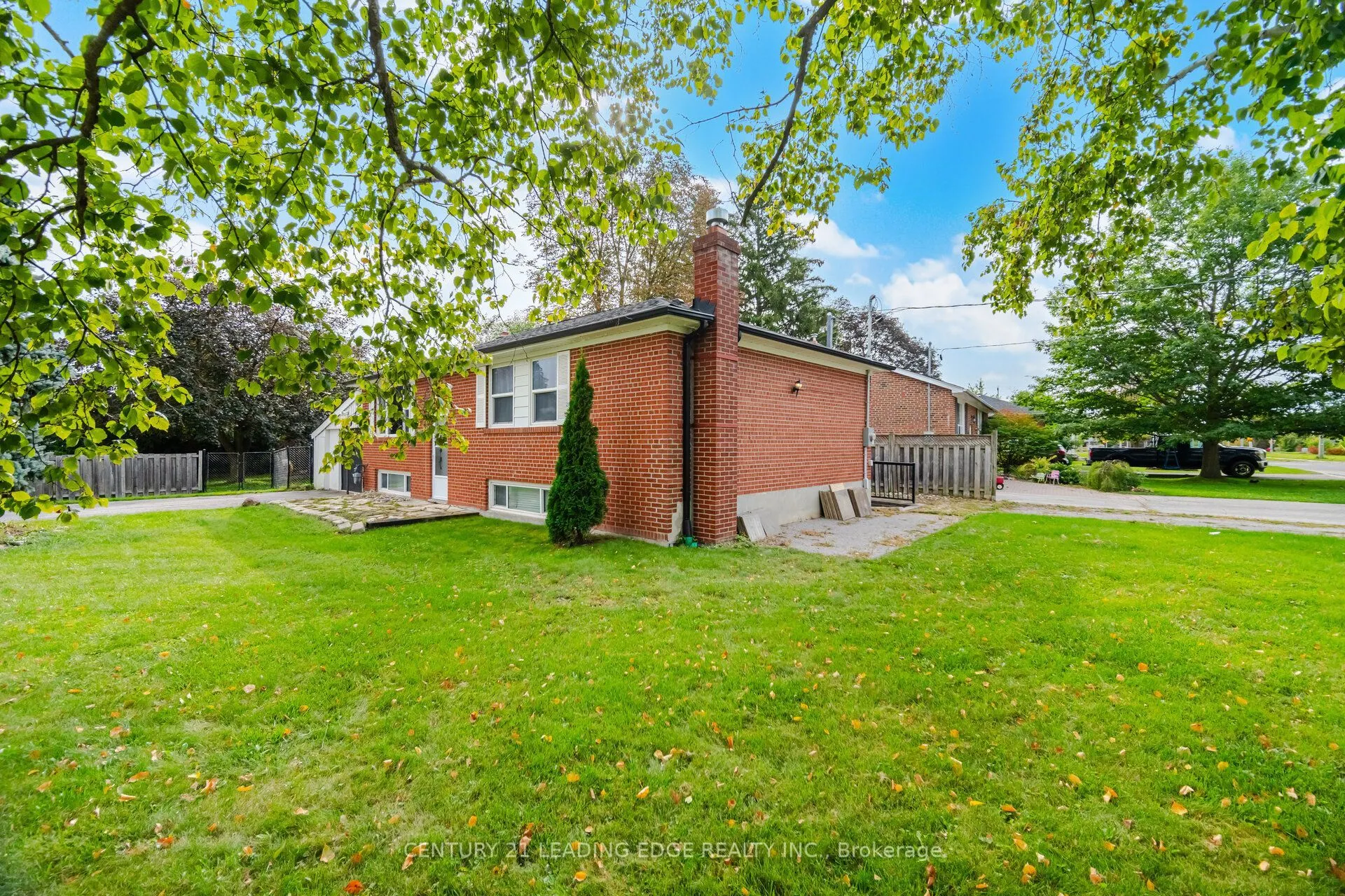 308 Rupert Avenue