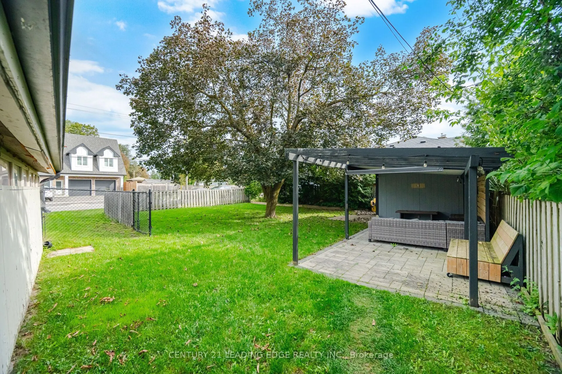 308 Rupert Avenue