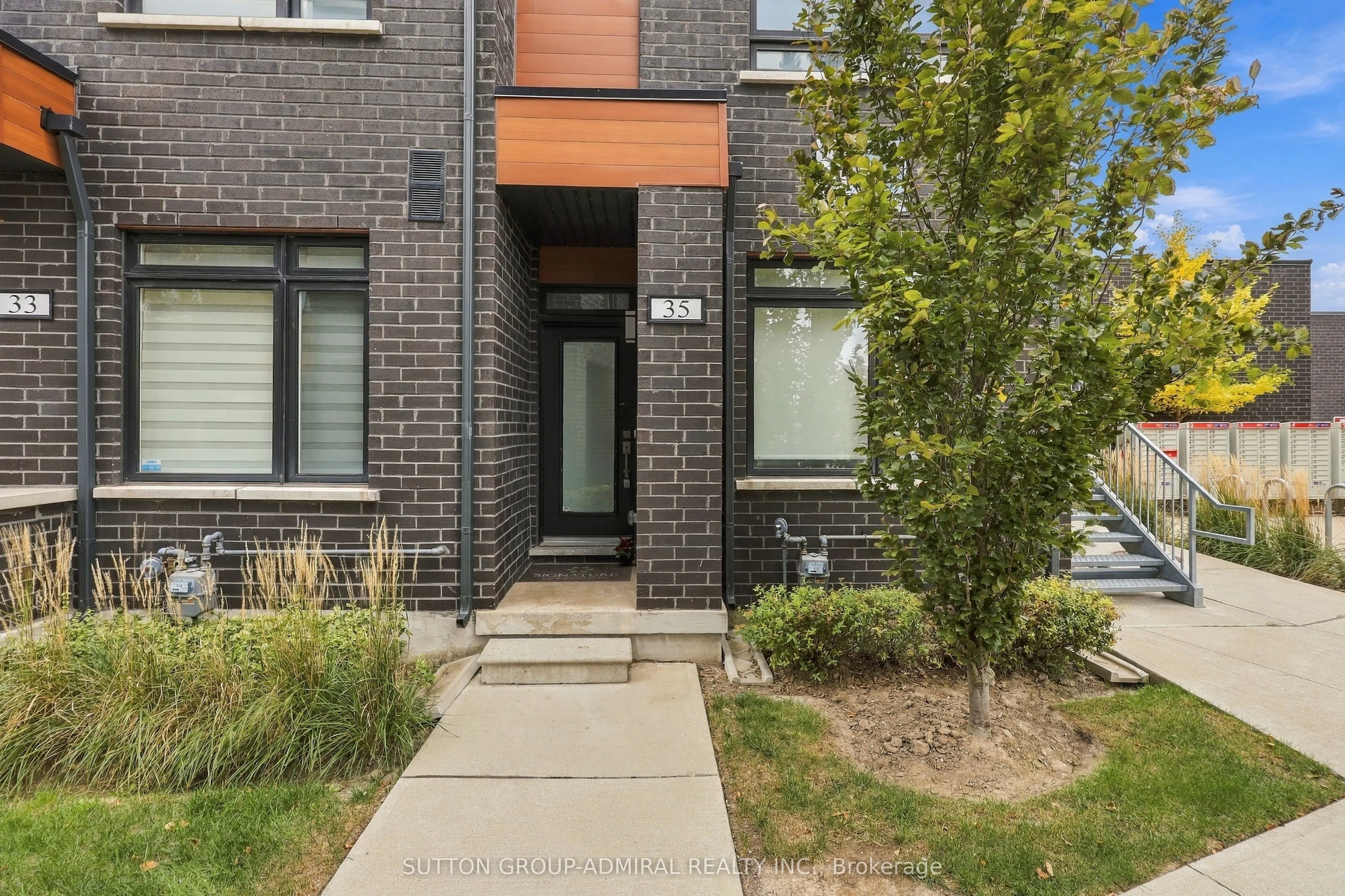 370 Red Maple Road #35