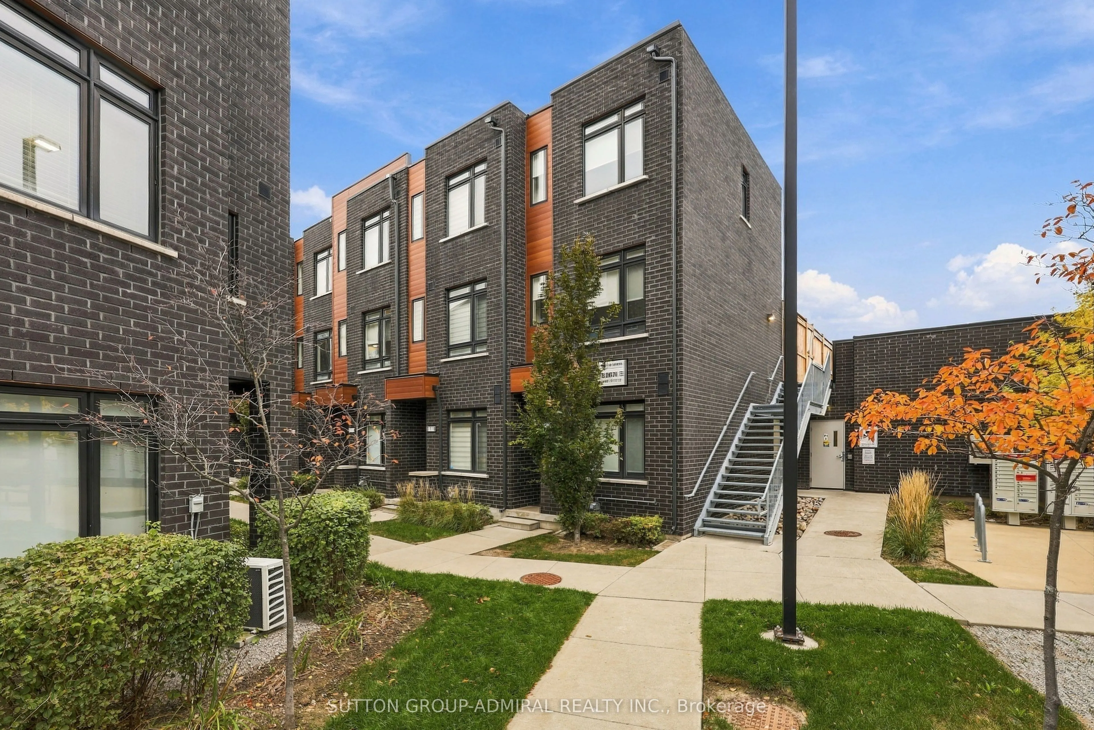 370 Red Maple Road #35