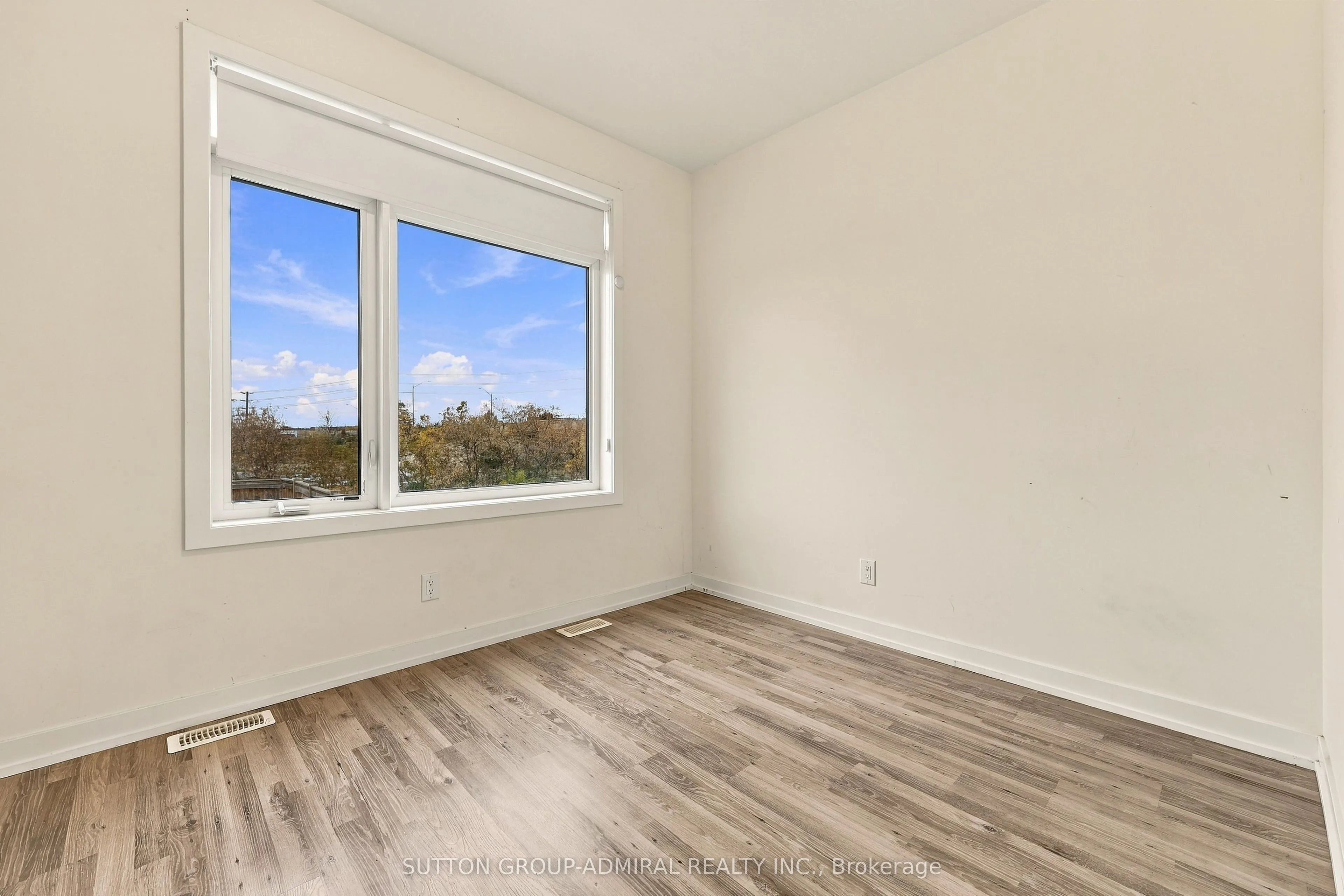 370 Red Maple Road #35
