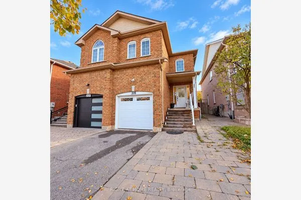 205 deepsprings Crescent