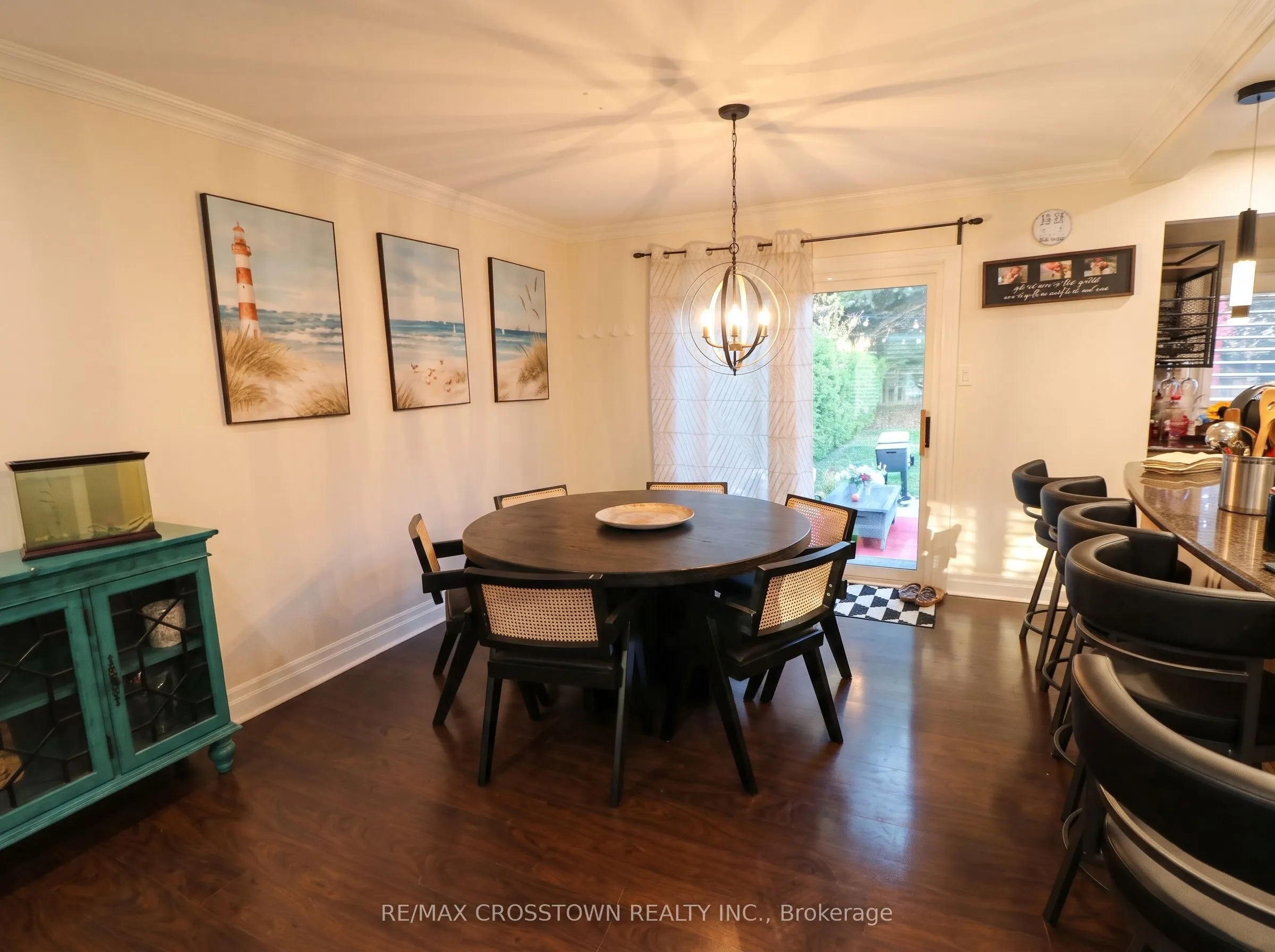 59 Holland River Boulevard