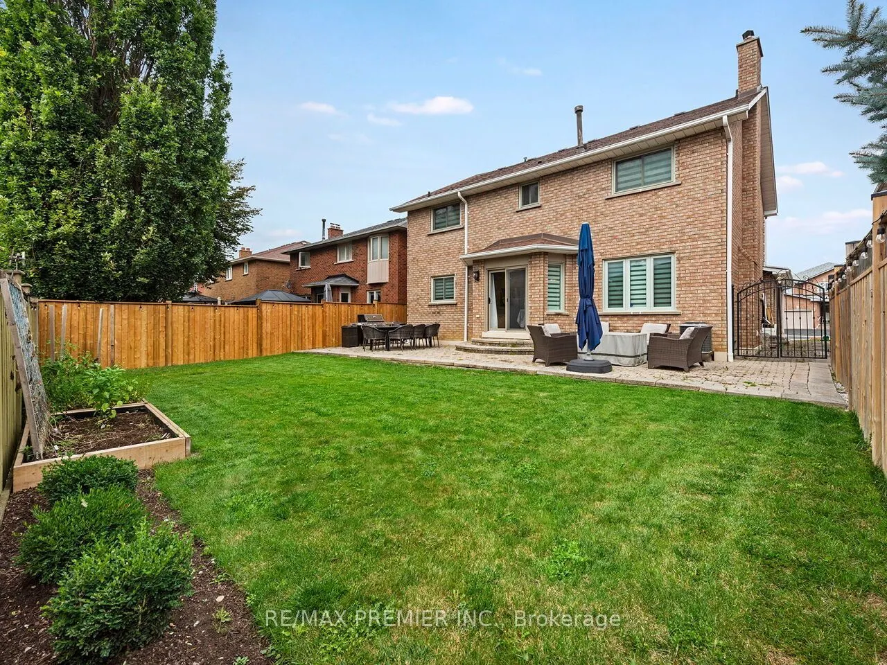 38 Spring Town Road