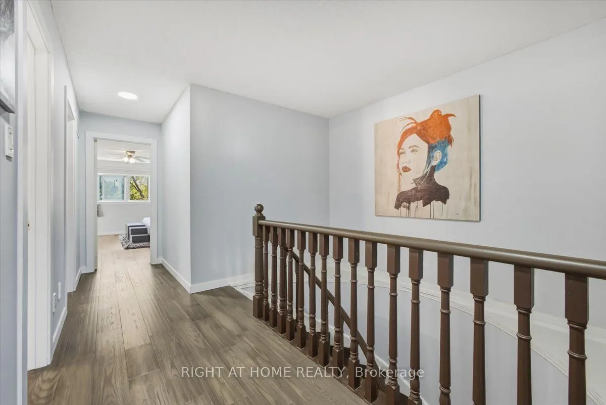 31 Sunbird Boulevard