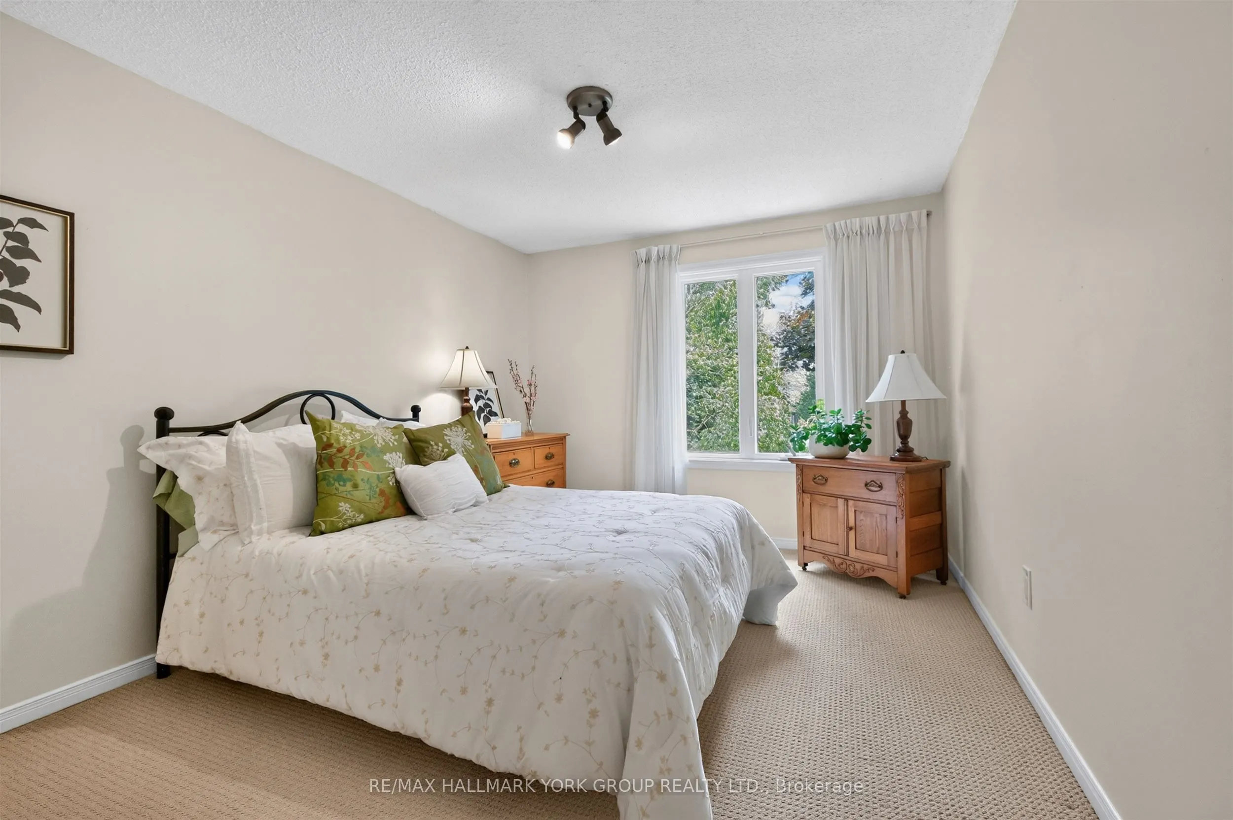 263 John Bowser Crescent