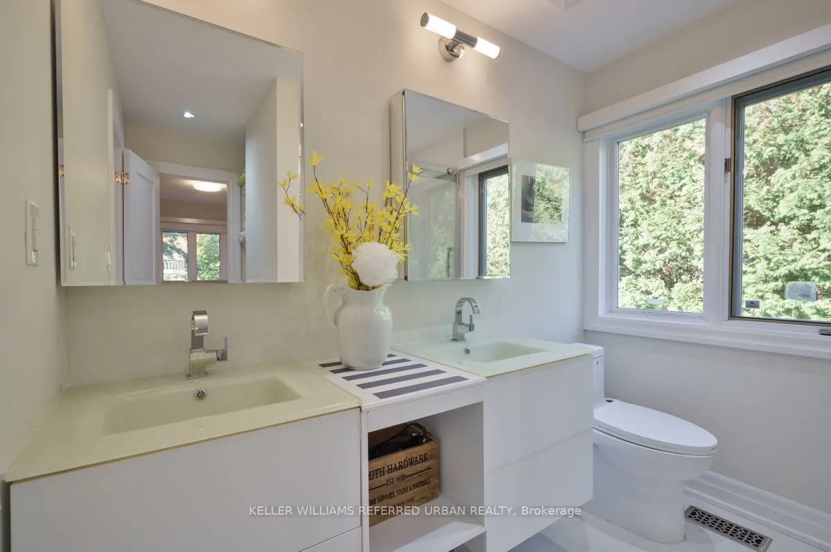 25060 Maple Beach Road