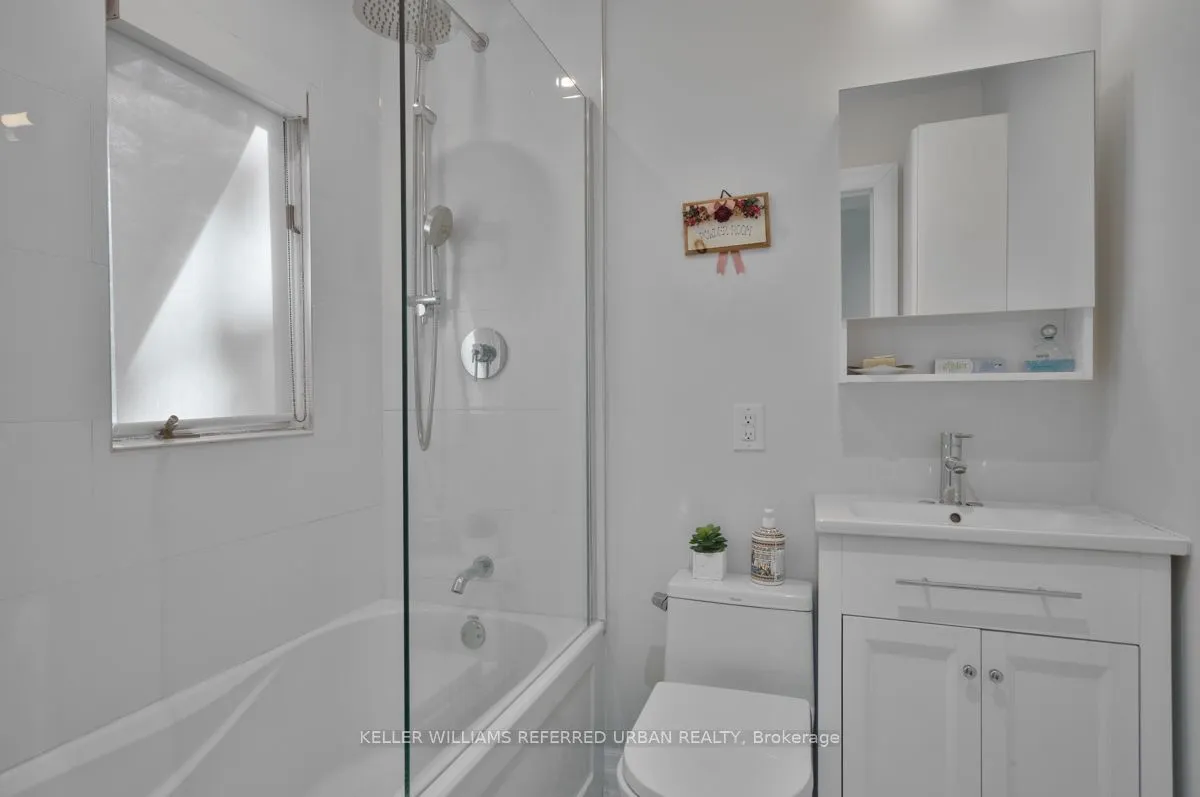 25060 Maple Beach Road