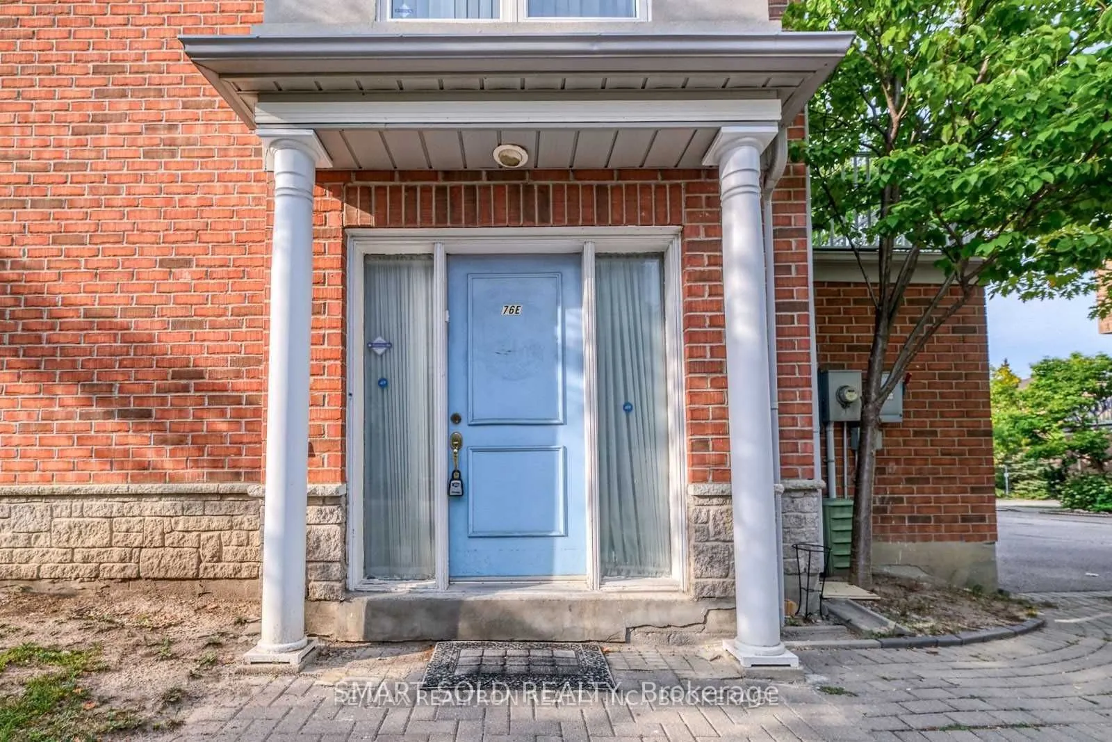 76E Leitchcroft Crescent #14