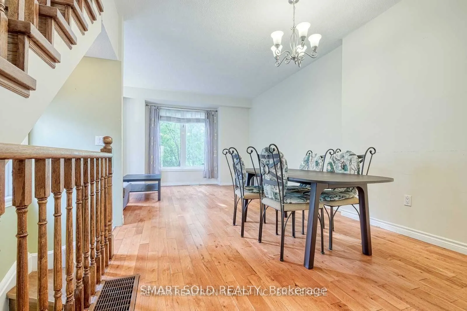 76E Leitchcroft Crescent #14