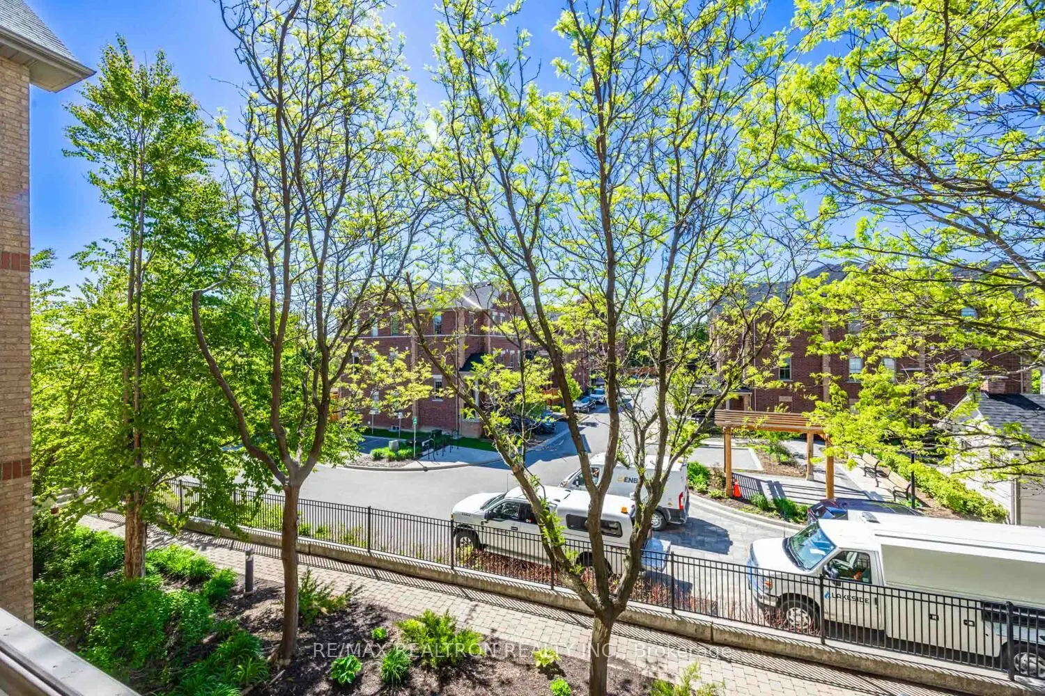 9901 Keele Street #207