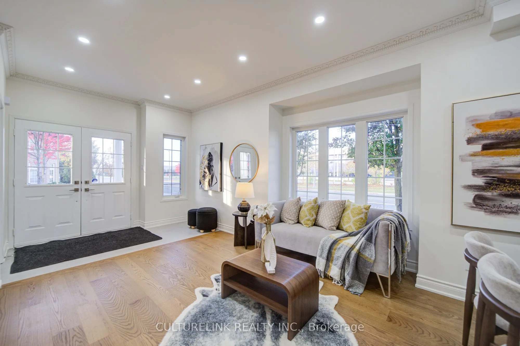 2 Hartwell Place