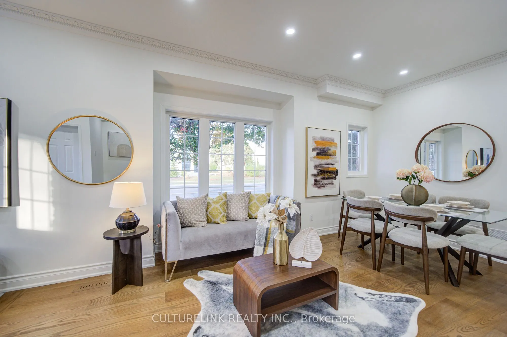 2 Hartwell Place