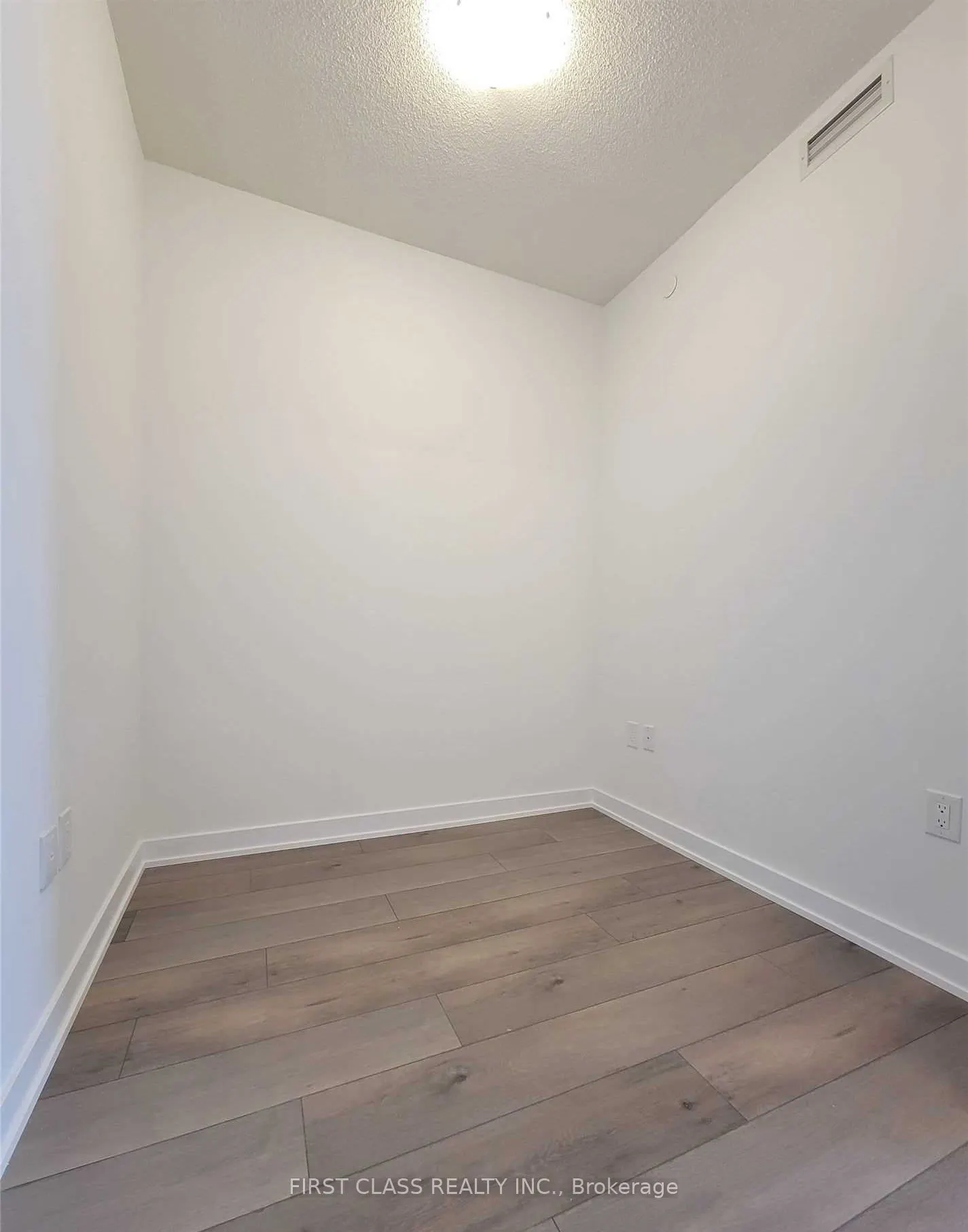 38 Honeycrisp Crescent #2116