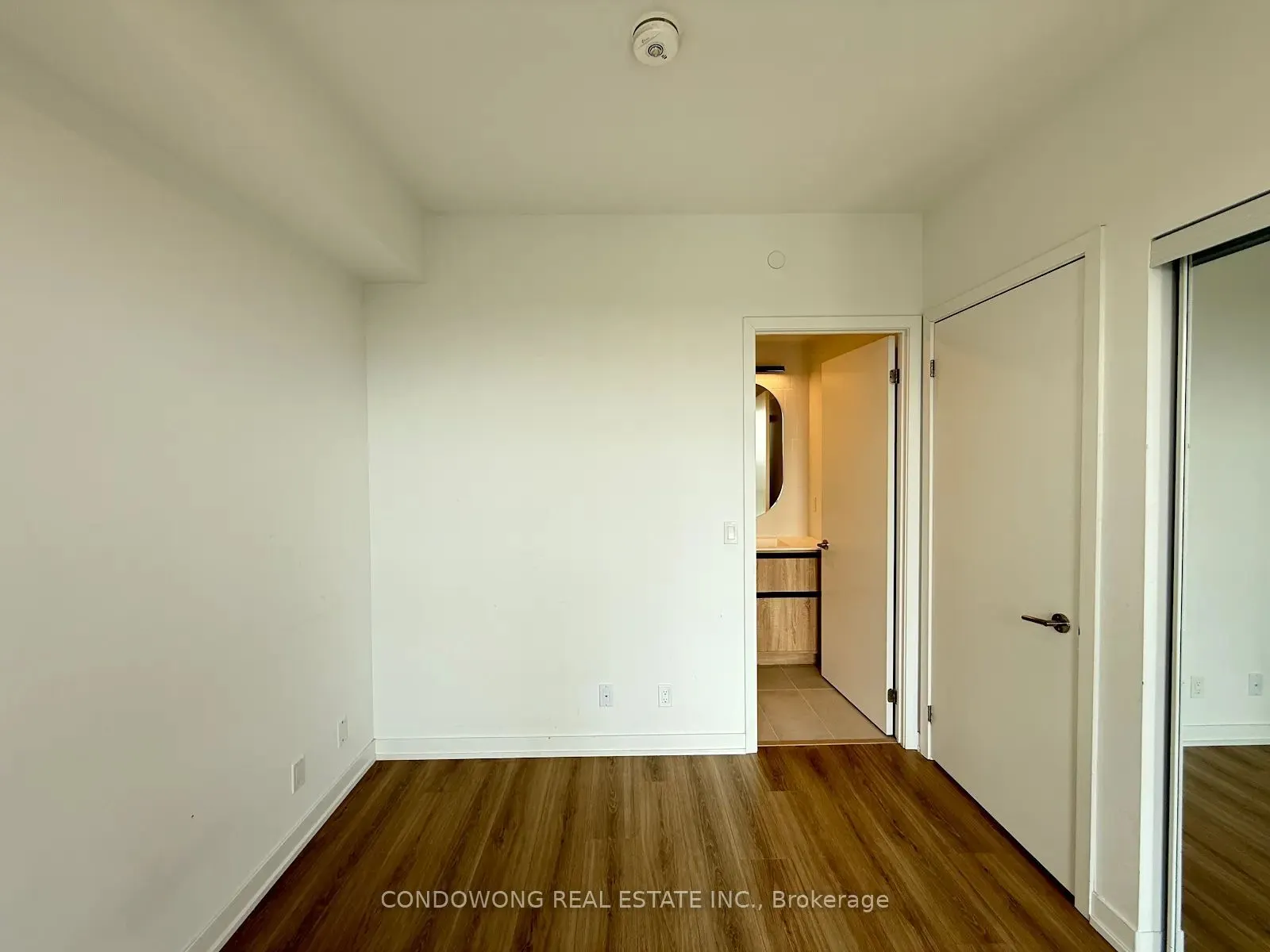 7950 Bathurst Street #2104