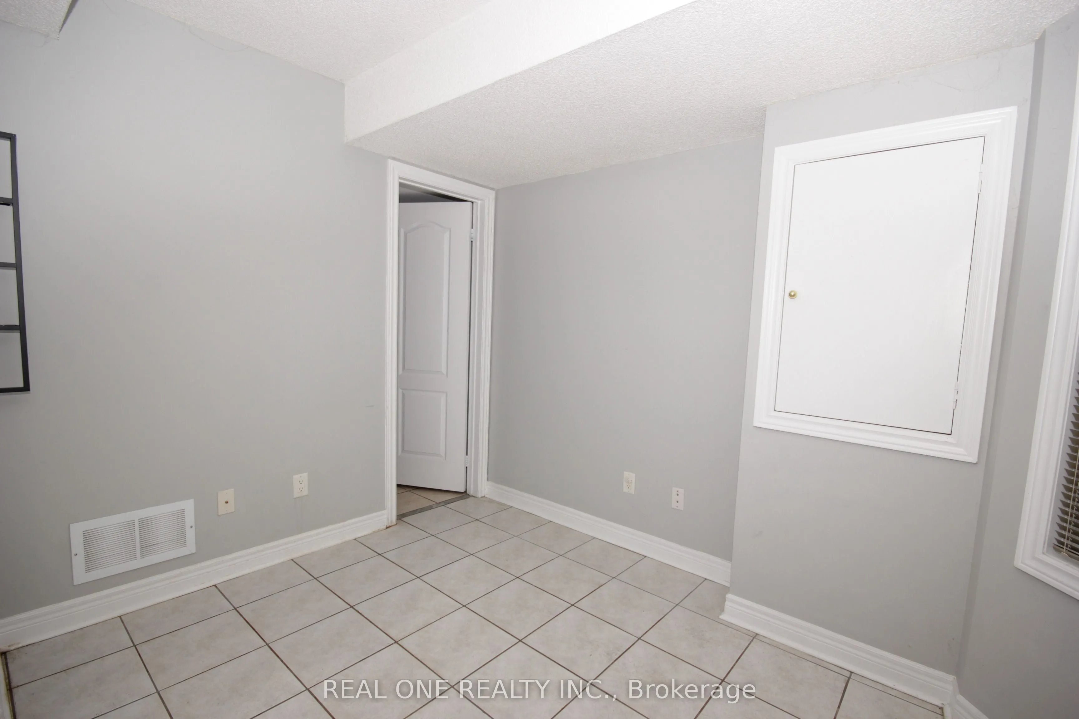 15 Azalea Gate Way