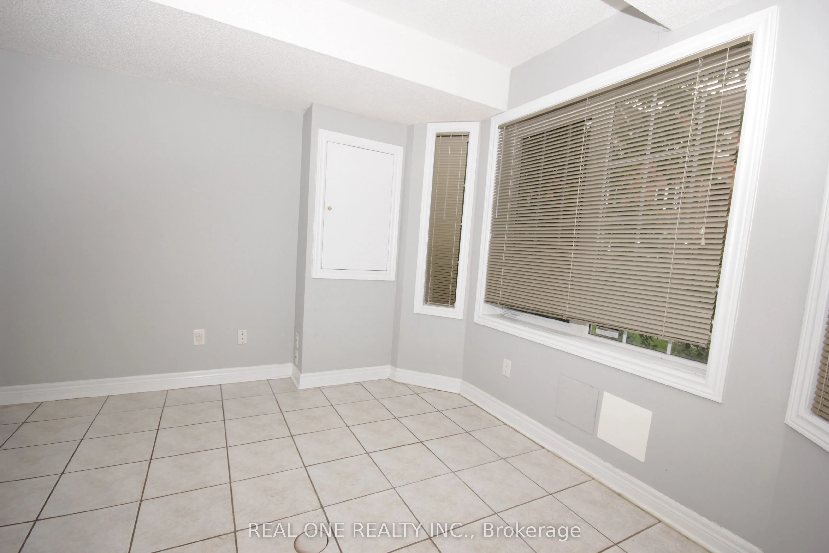 15 Azalea Gate Way