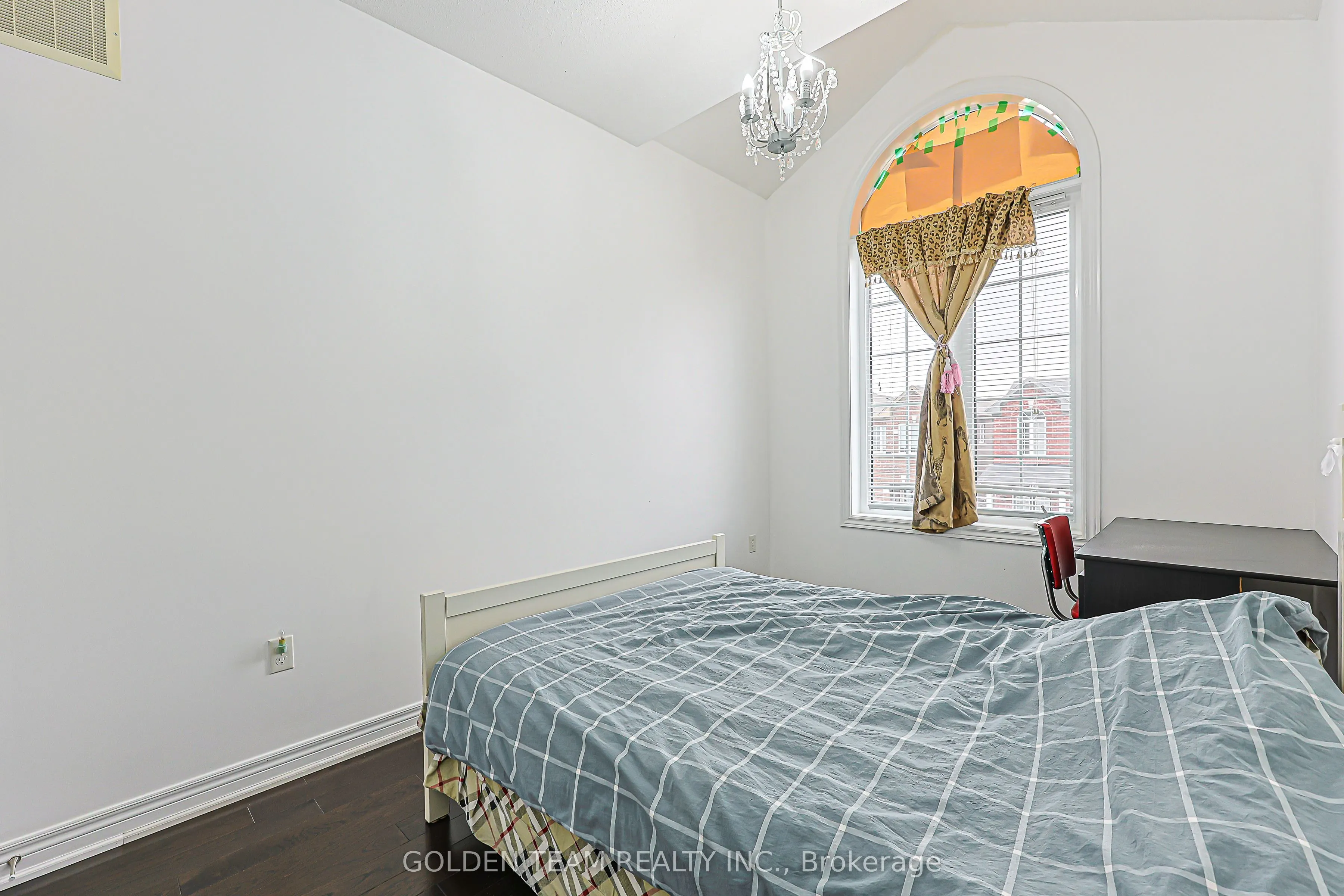 26 Reddington Road