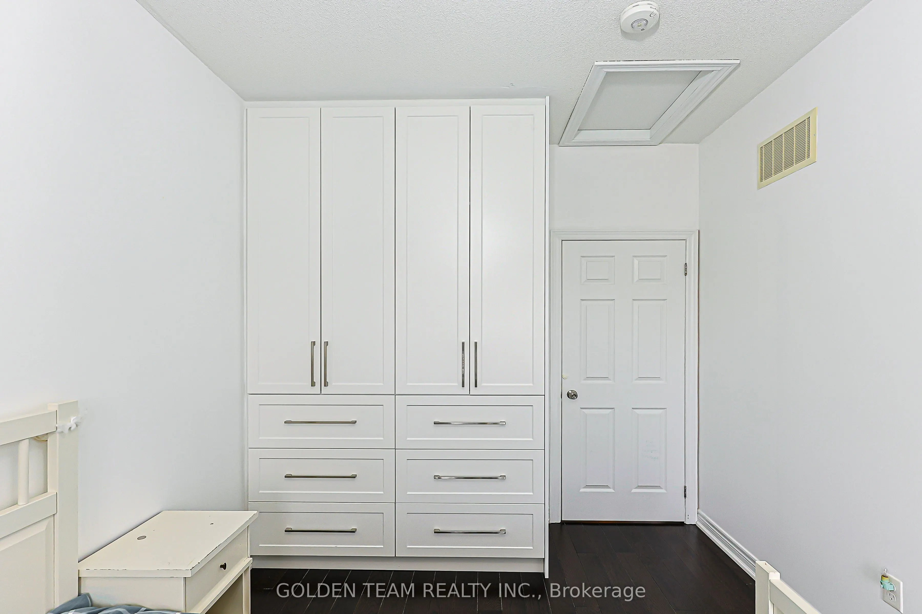 26 Reddington Road