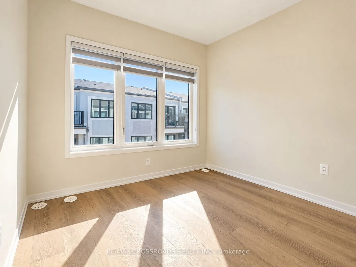 106 MATAWIN Lane #15
