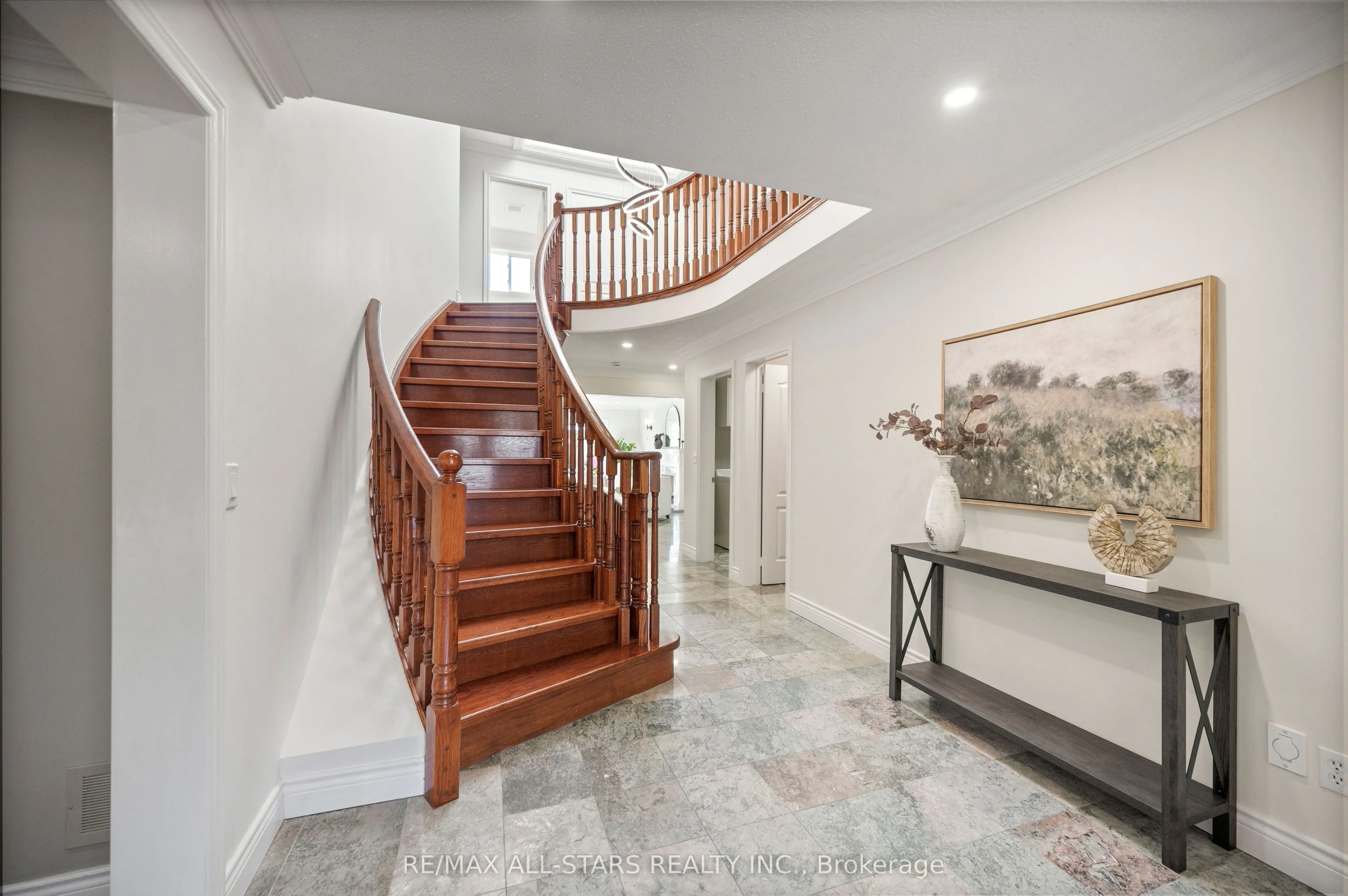 23 Charrington Crescent