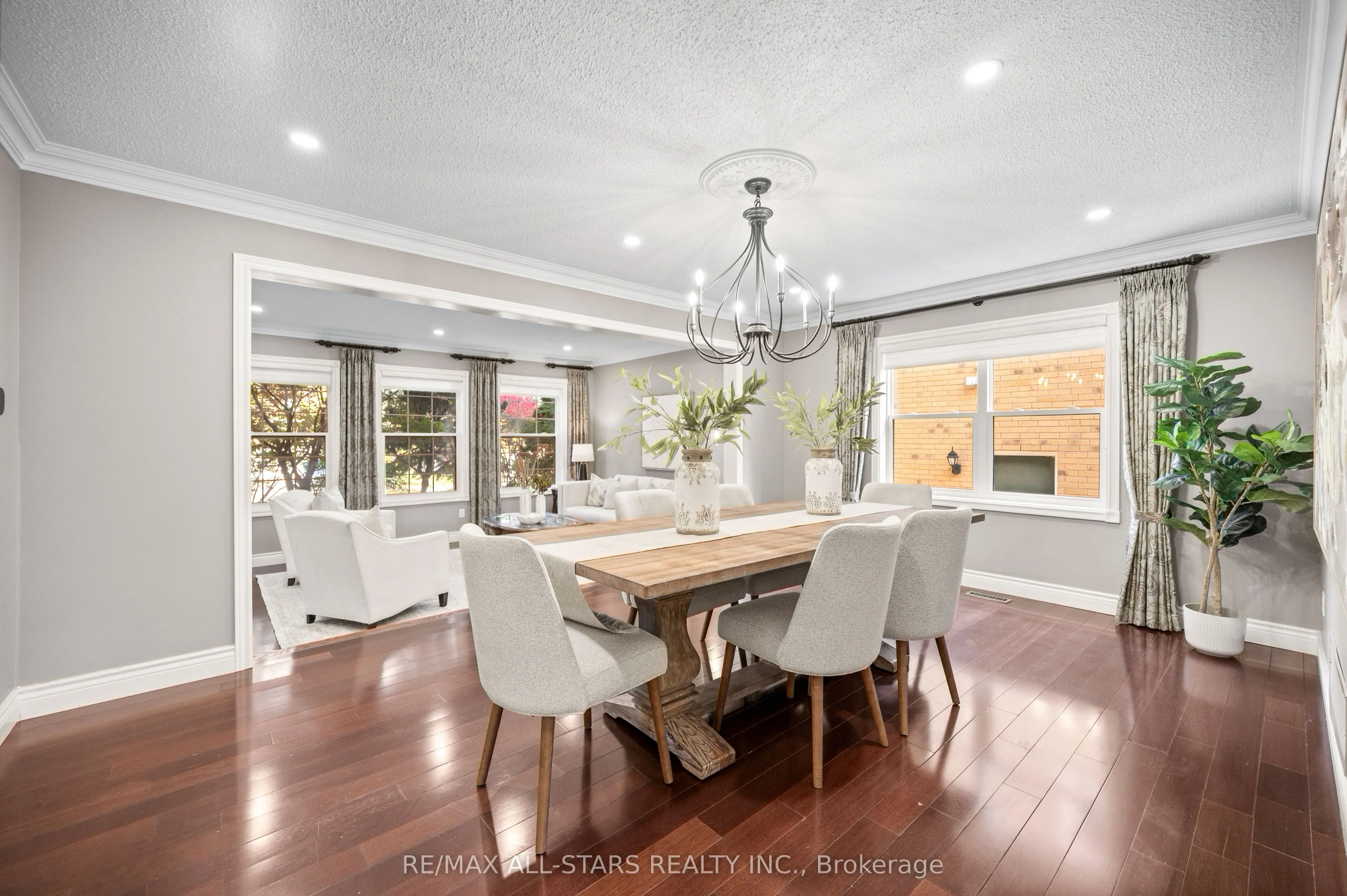 23 Charrington Crescent