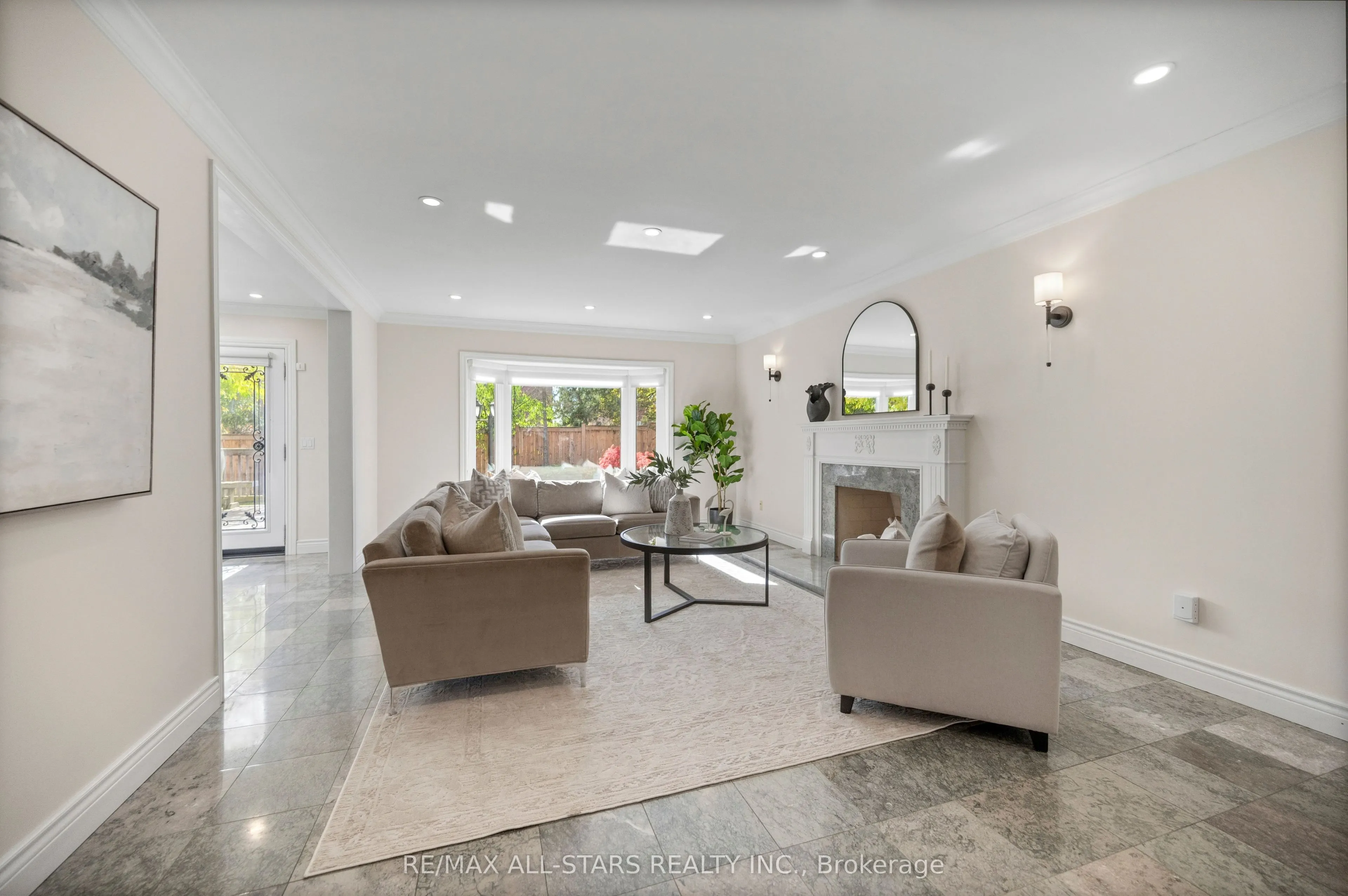 23 Charrington Crescent