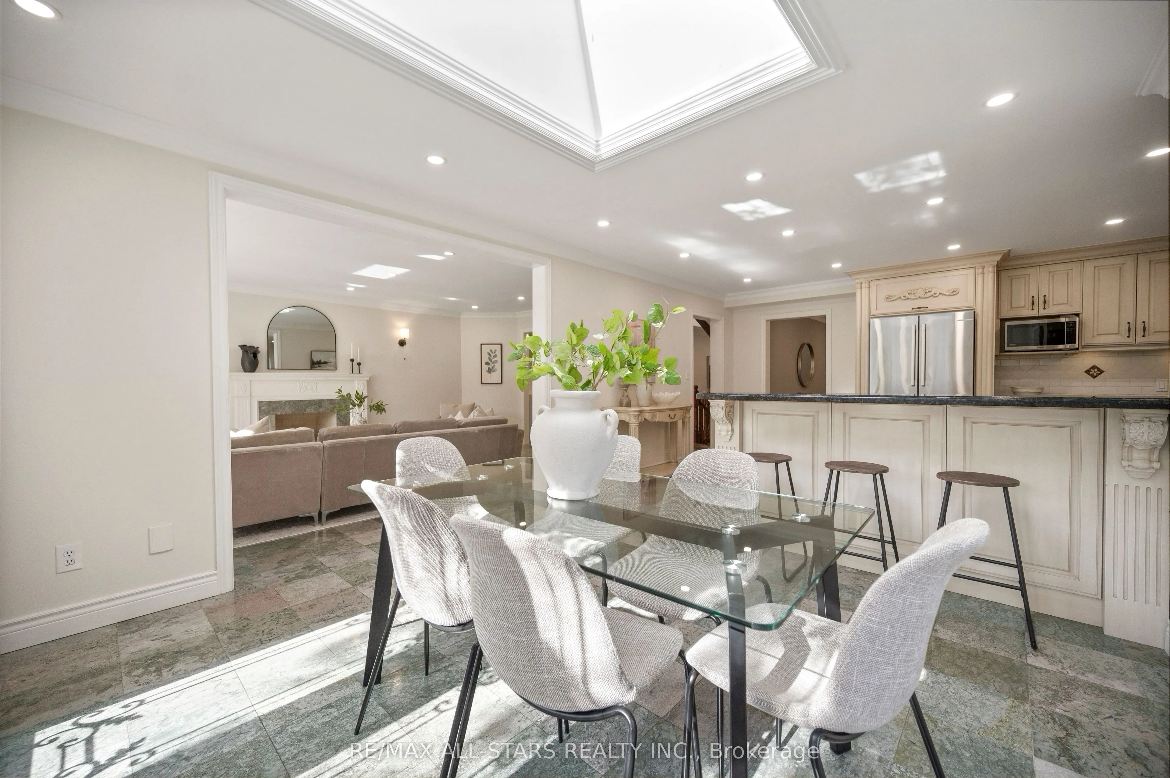 23 Charrington Crescent