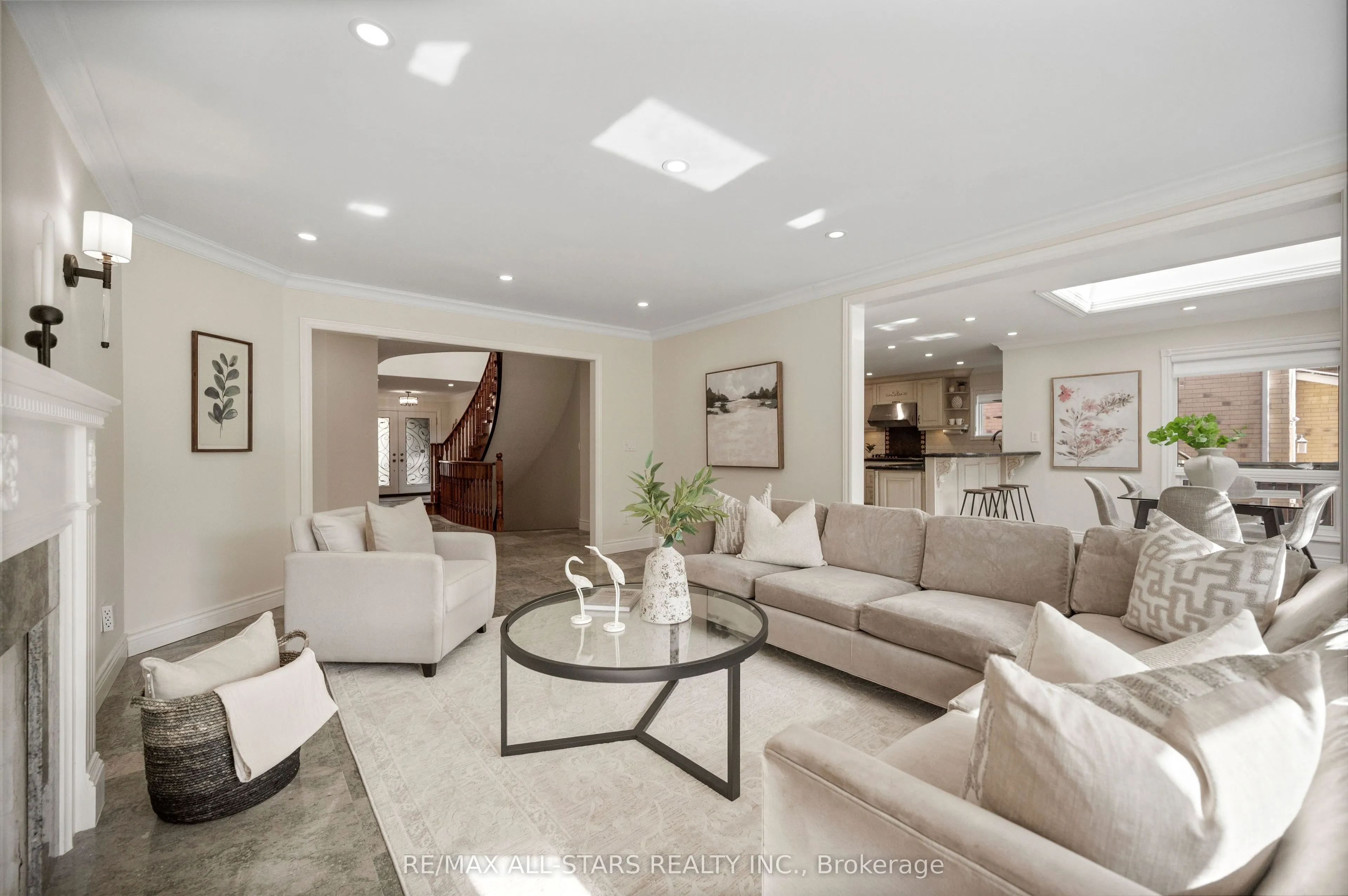 23 Charrington Crescent