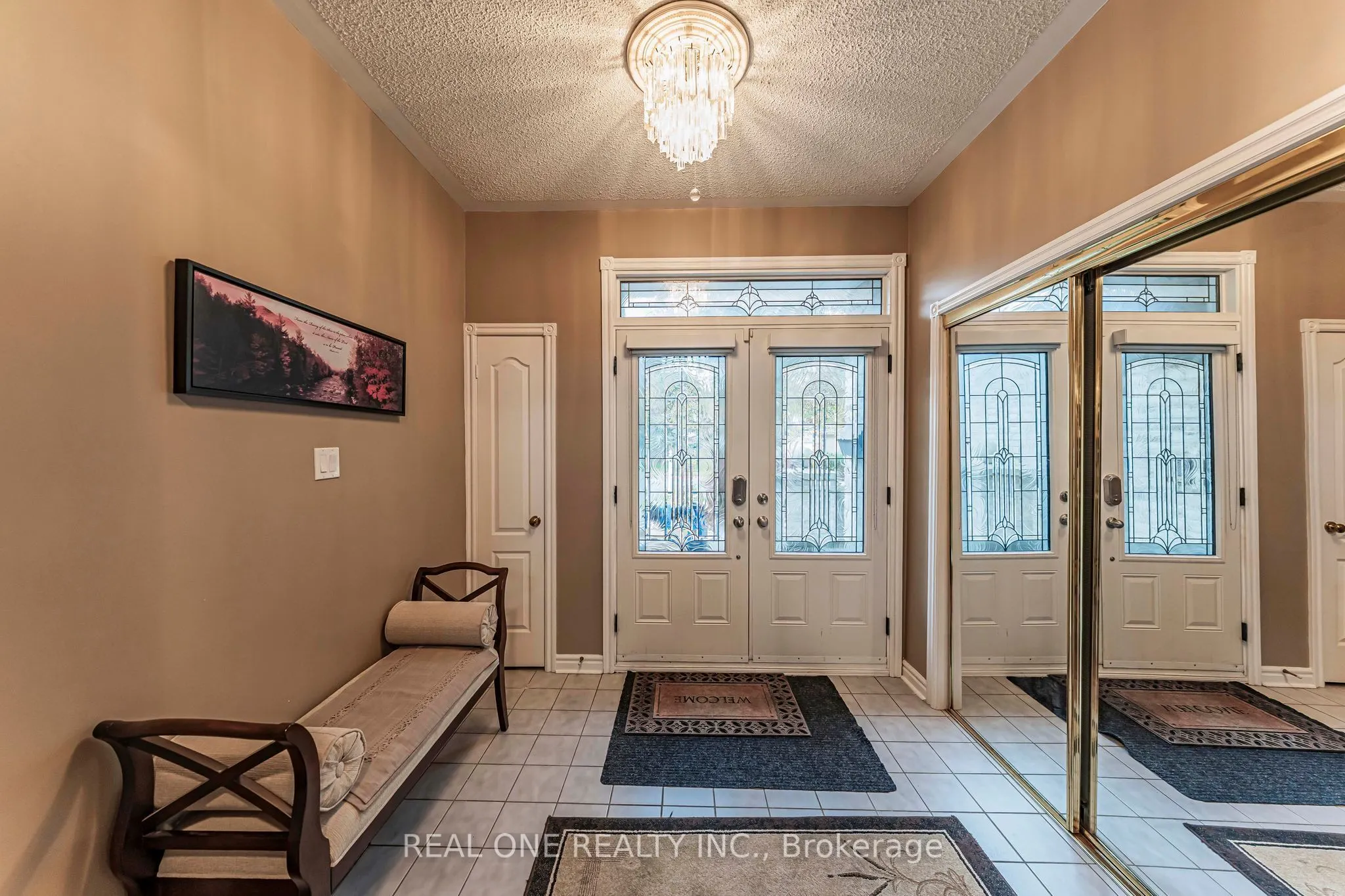 45 JOHN BUTTON Boulevard