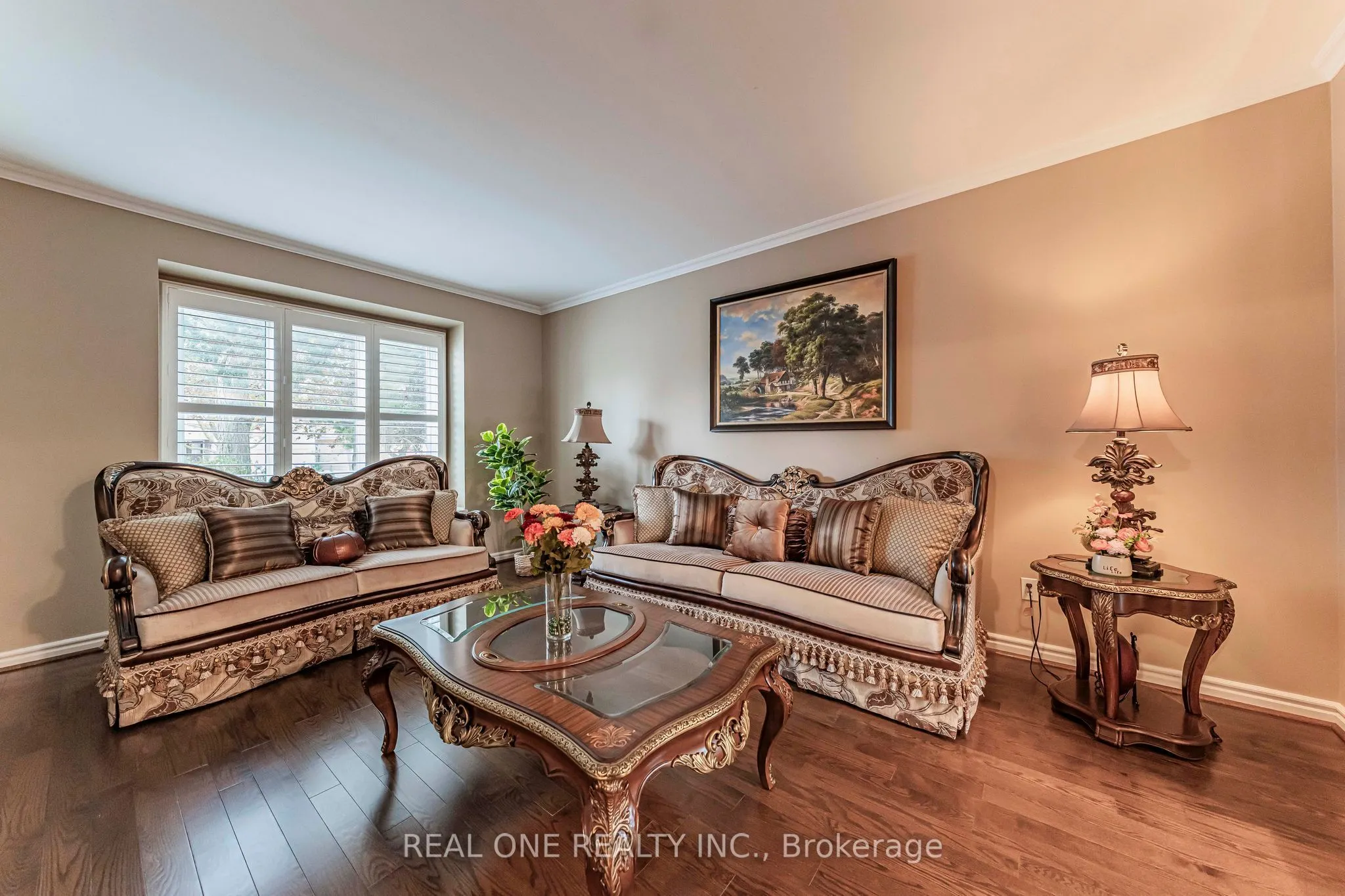 45 JOHN BUTTON Boulevard