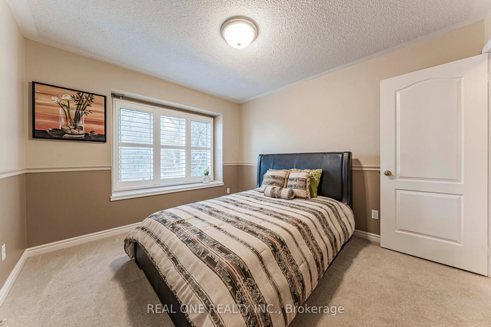 45 JOHN BUTTON Boulevard