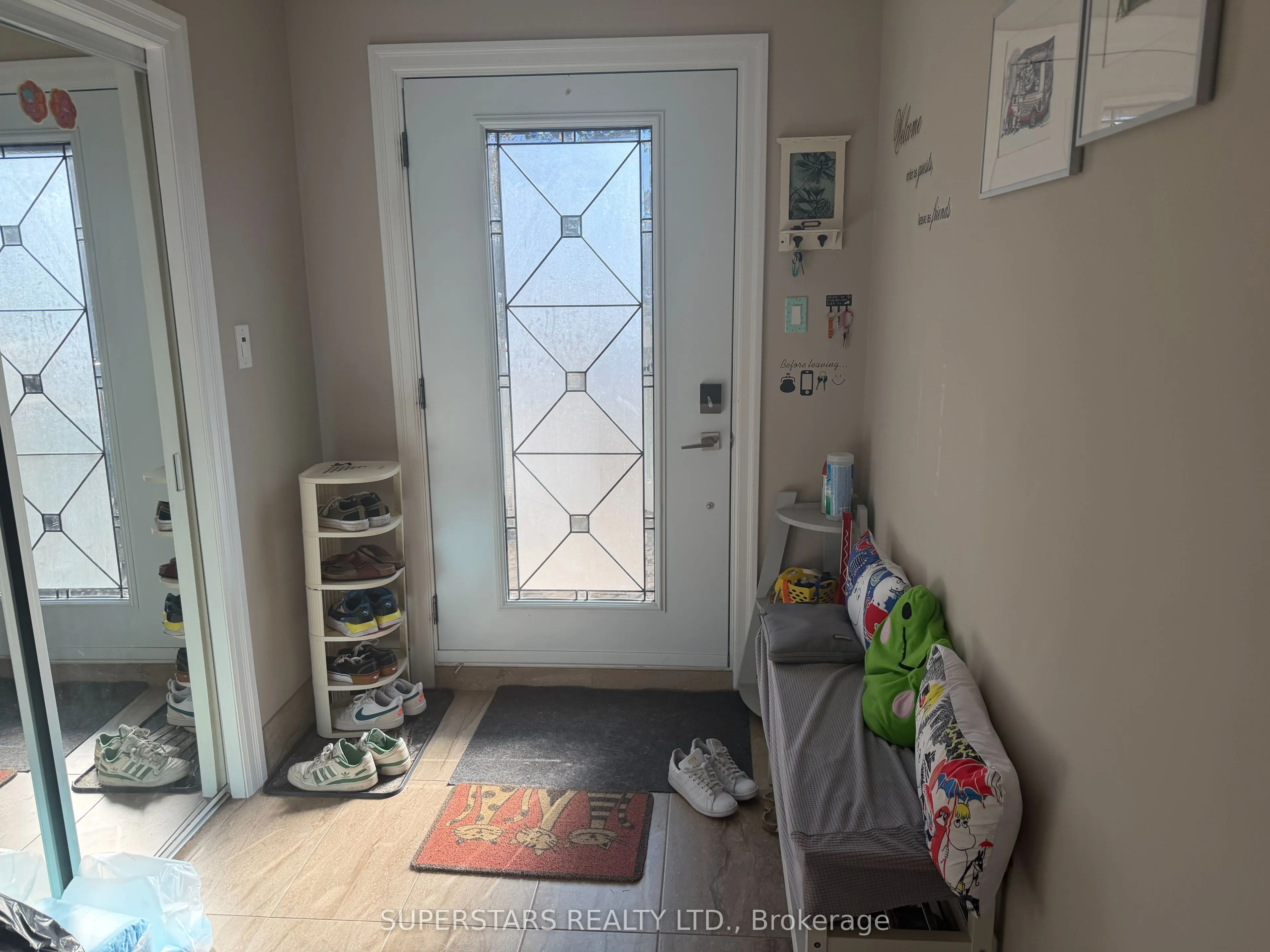 44 Henderson Drive #12