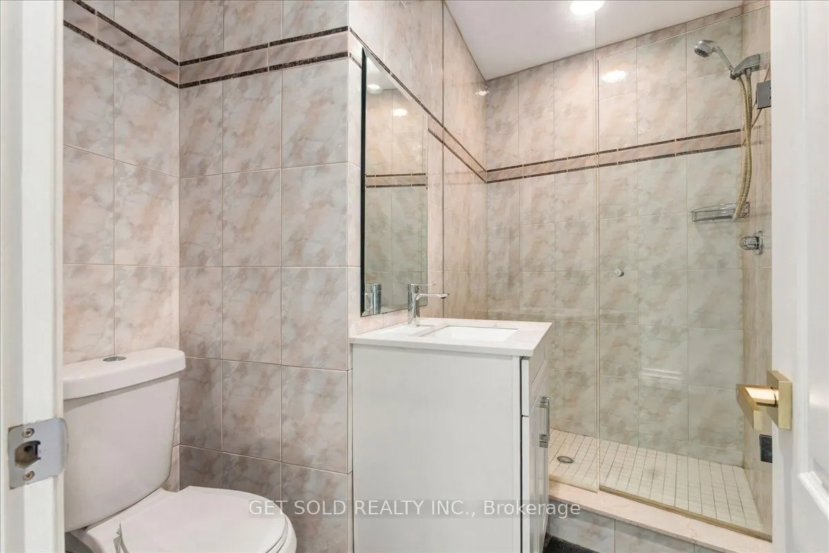 76 Silver Fox Place