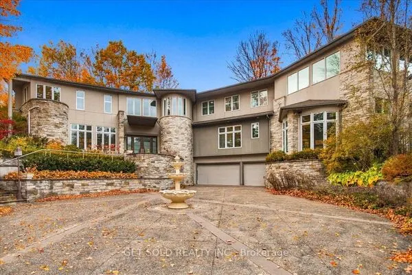 76 Silver Fox Place