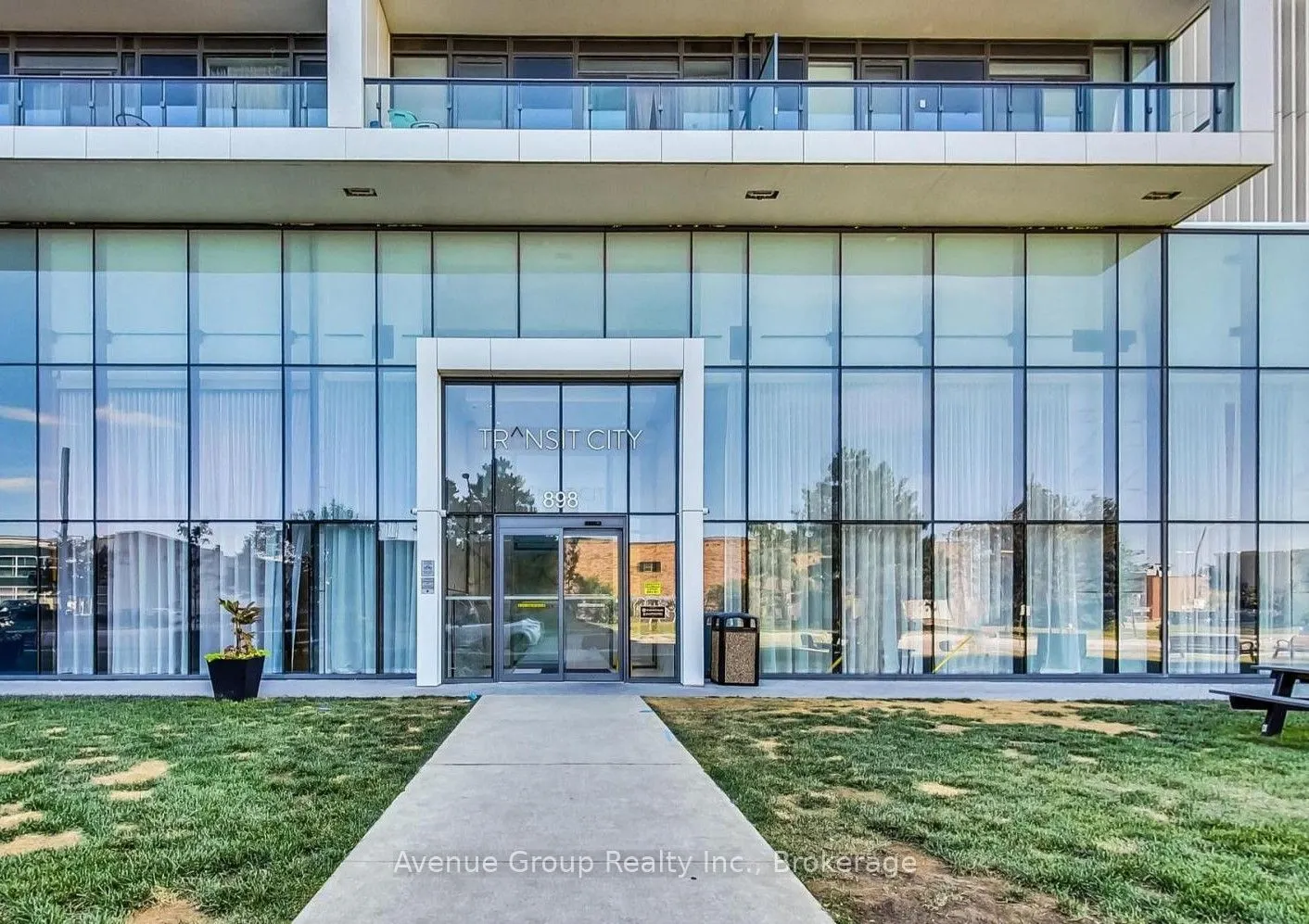 898 Portage Parkway #2106