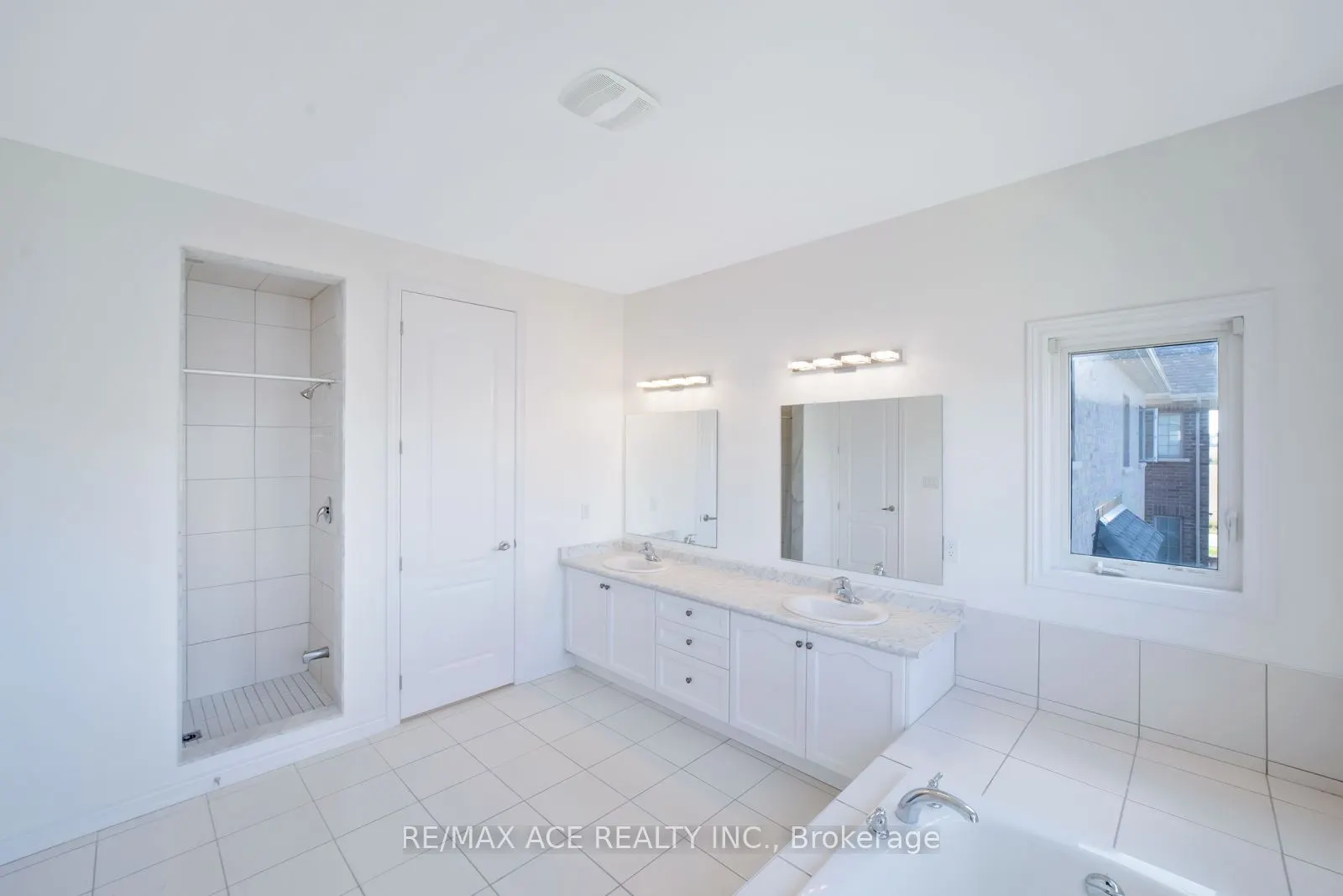 15 Bell Avenue