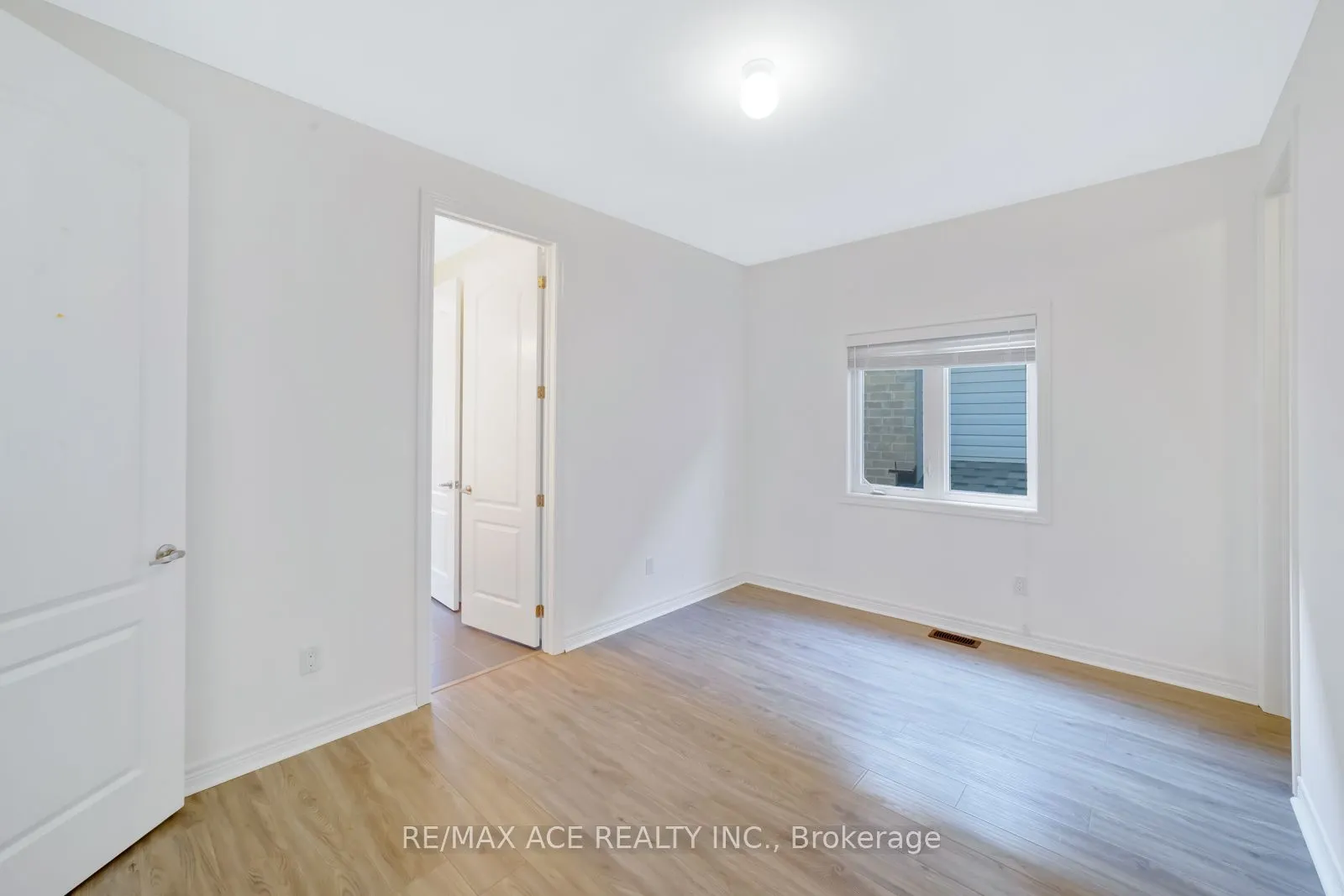 15 Bell Avenue