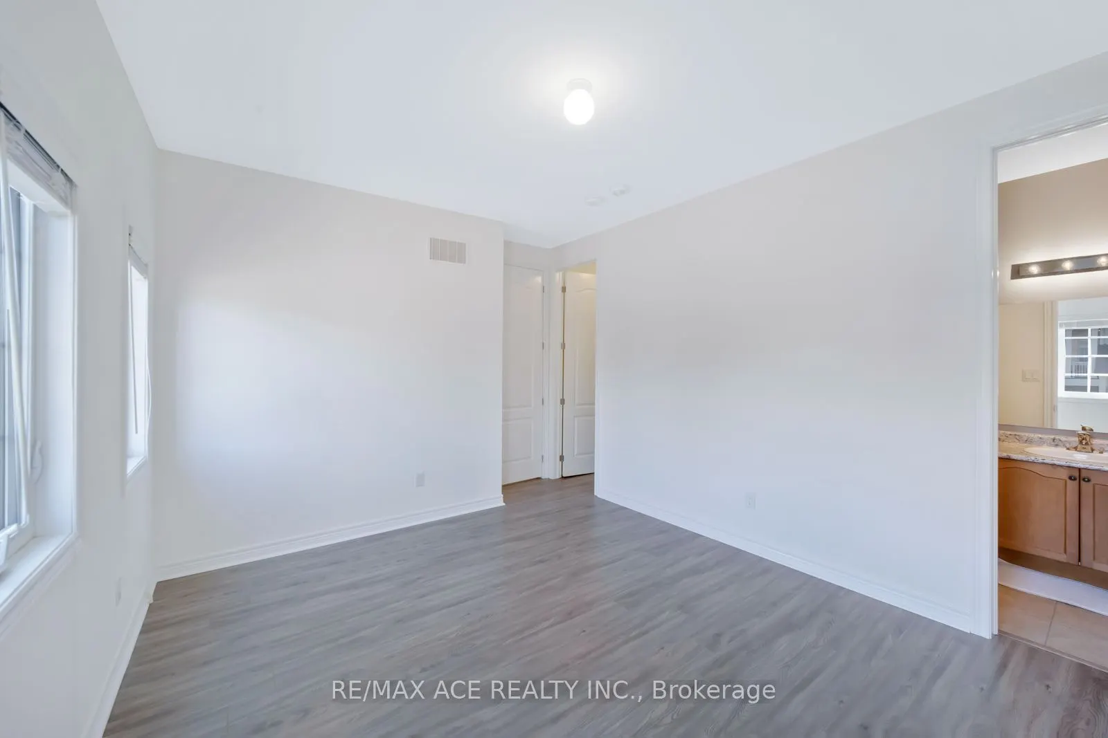 15 Bell Avenue